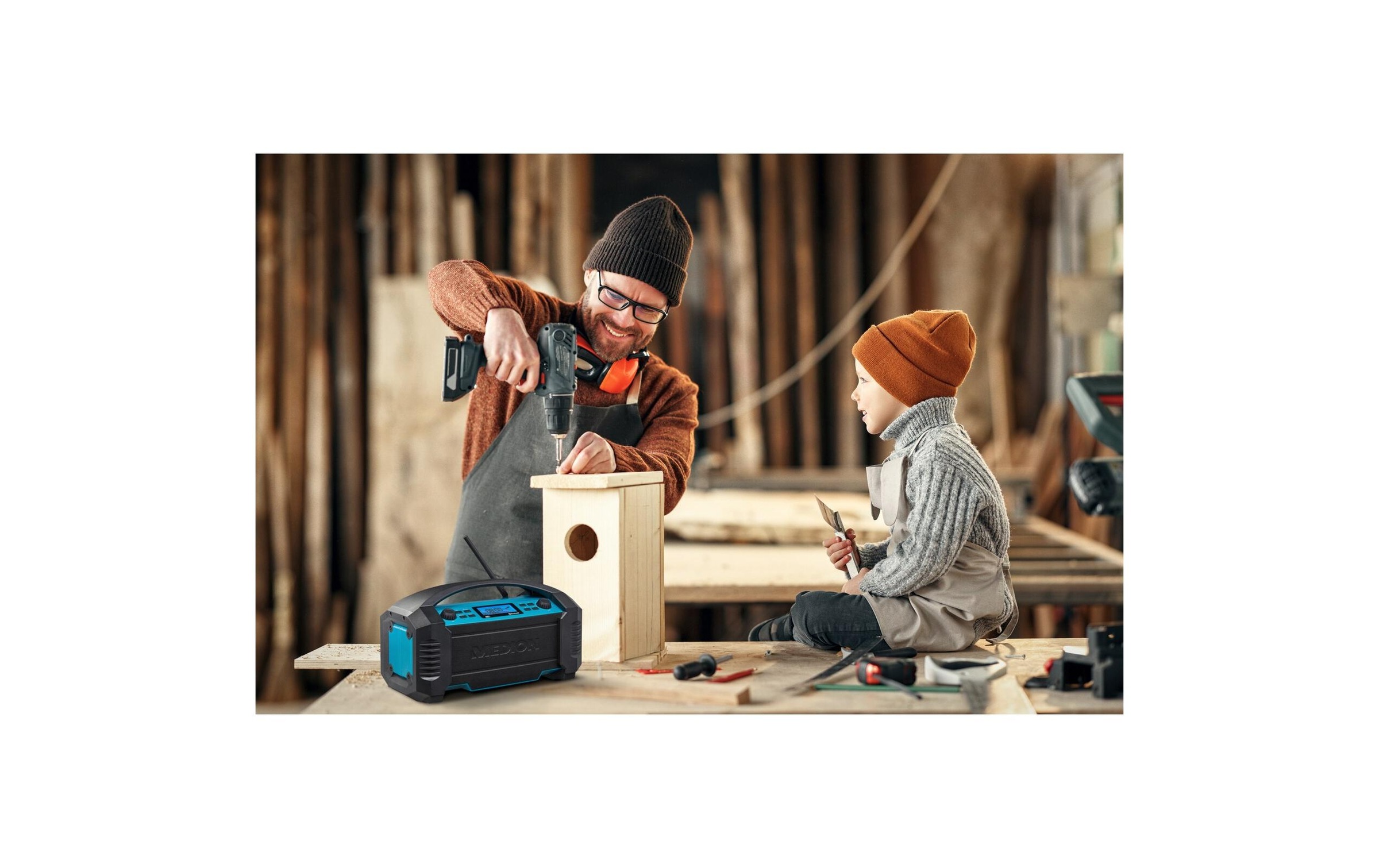 Medion® Baustellenradio »LIFE E66050 Blau«, (Bluetooth Digitalradio (DAB+)-FM-Tuner)