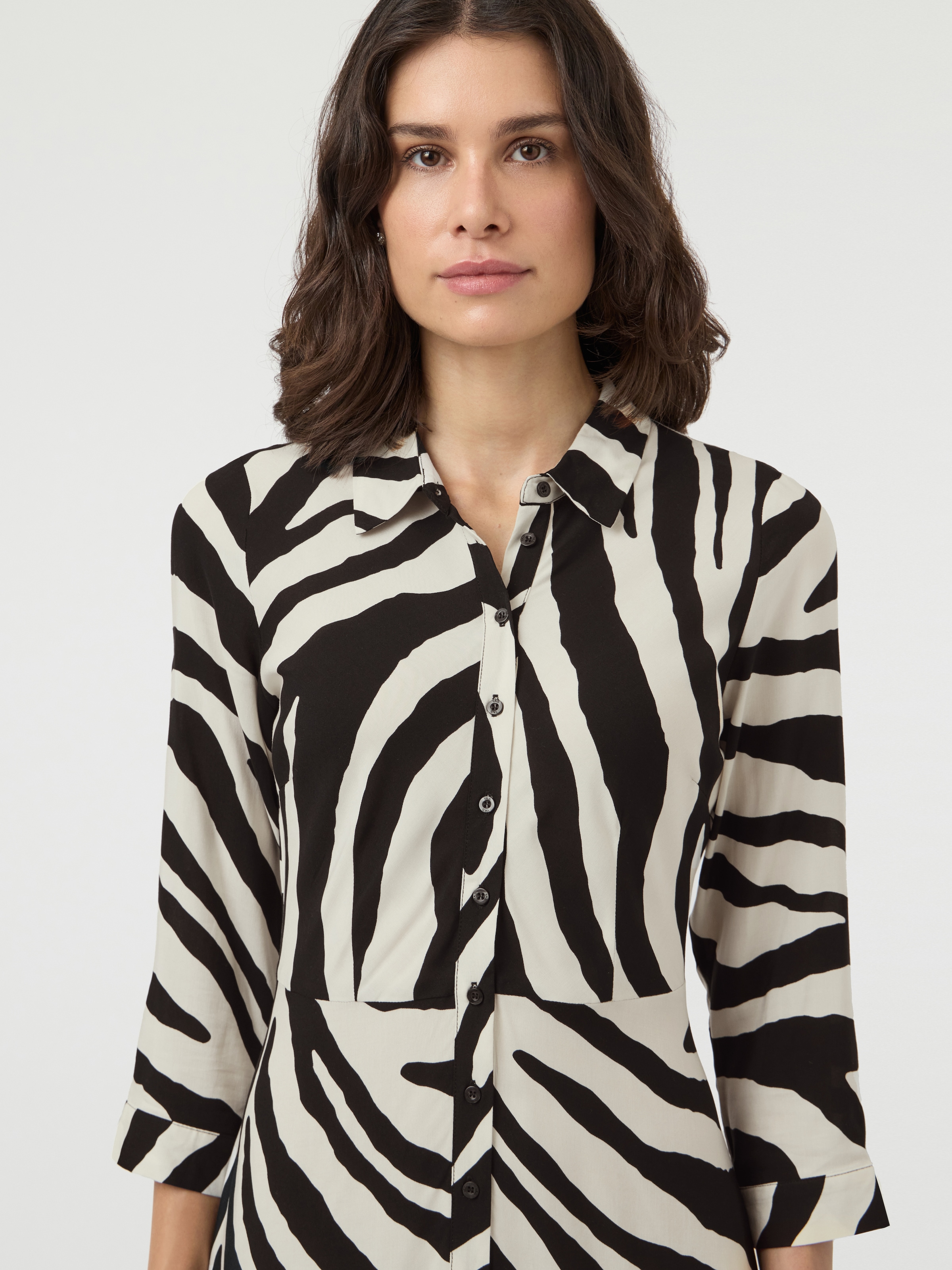 Y.A.S Robe chemisier »YASSAVANNA LONG SHIRT DRESS« Viskose, loose fit