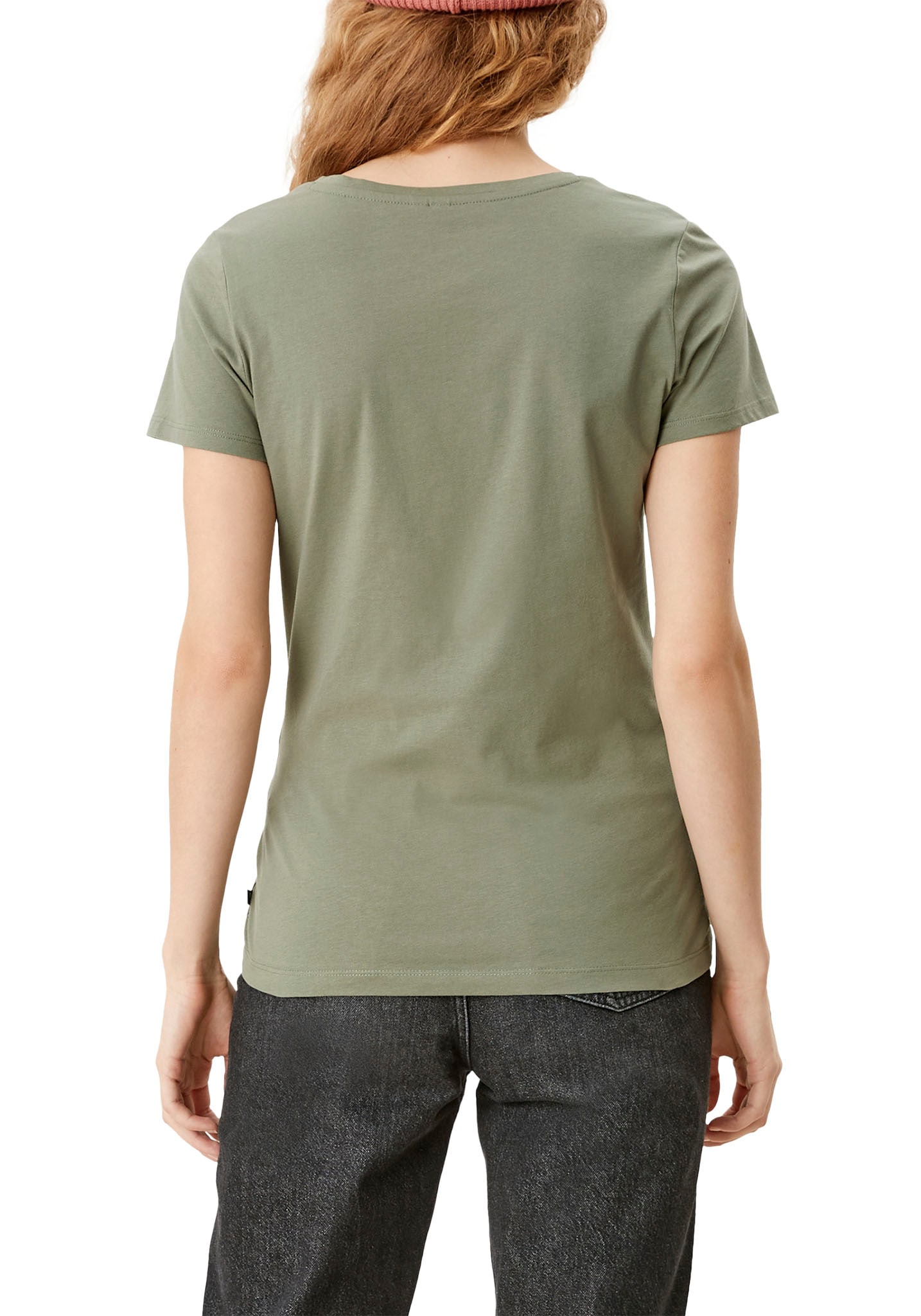 ♕ QS T-Shirt, mit trendy V-Ausschnitt versandkostenfrei kaufen