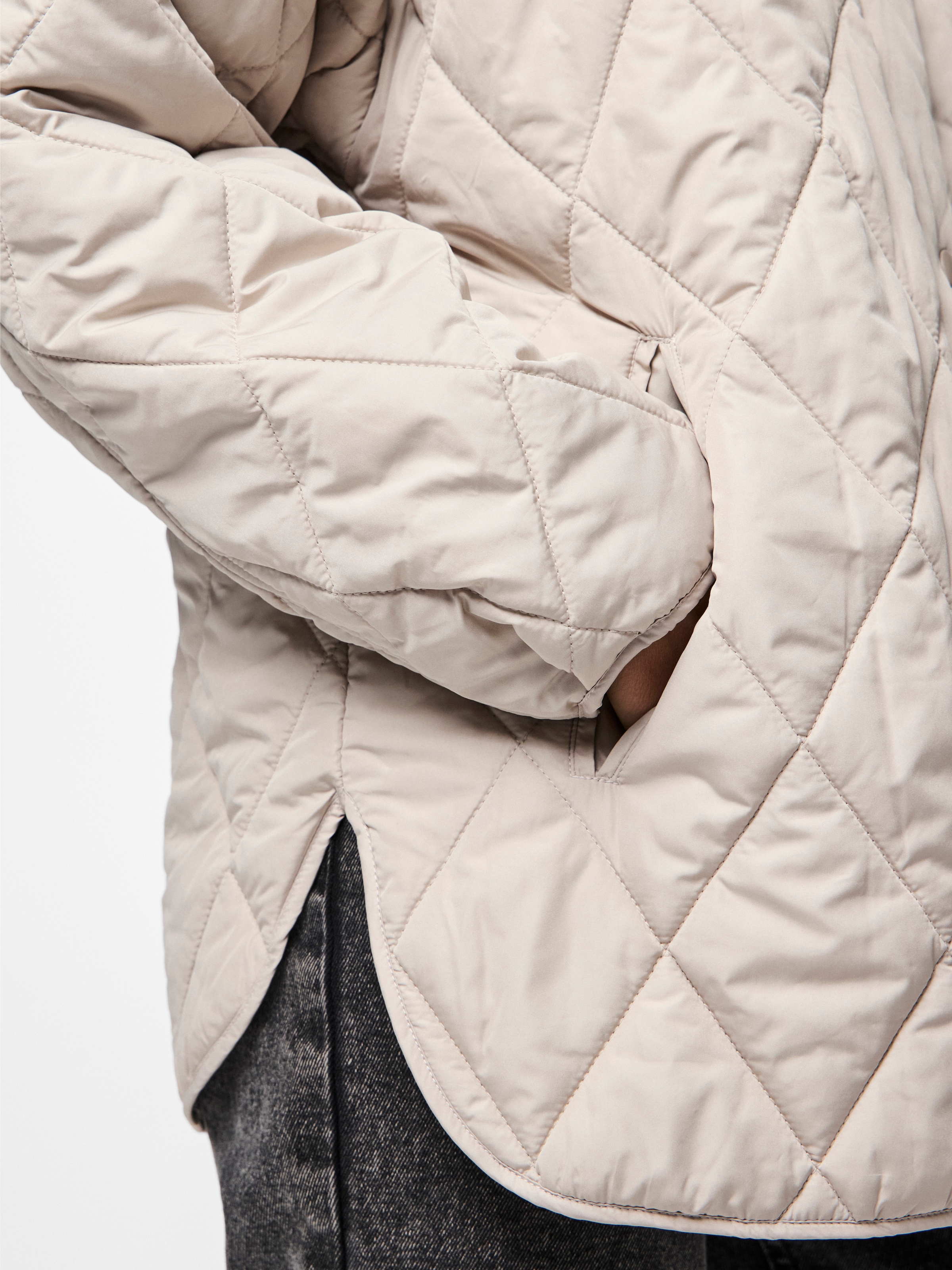 pieces Steppjacke »PCSTELLA QUILTED JACKET NOOS BC« Kunstfaser