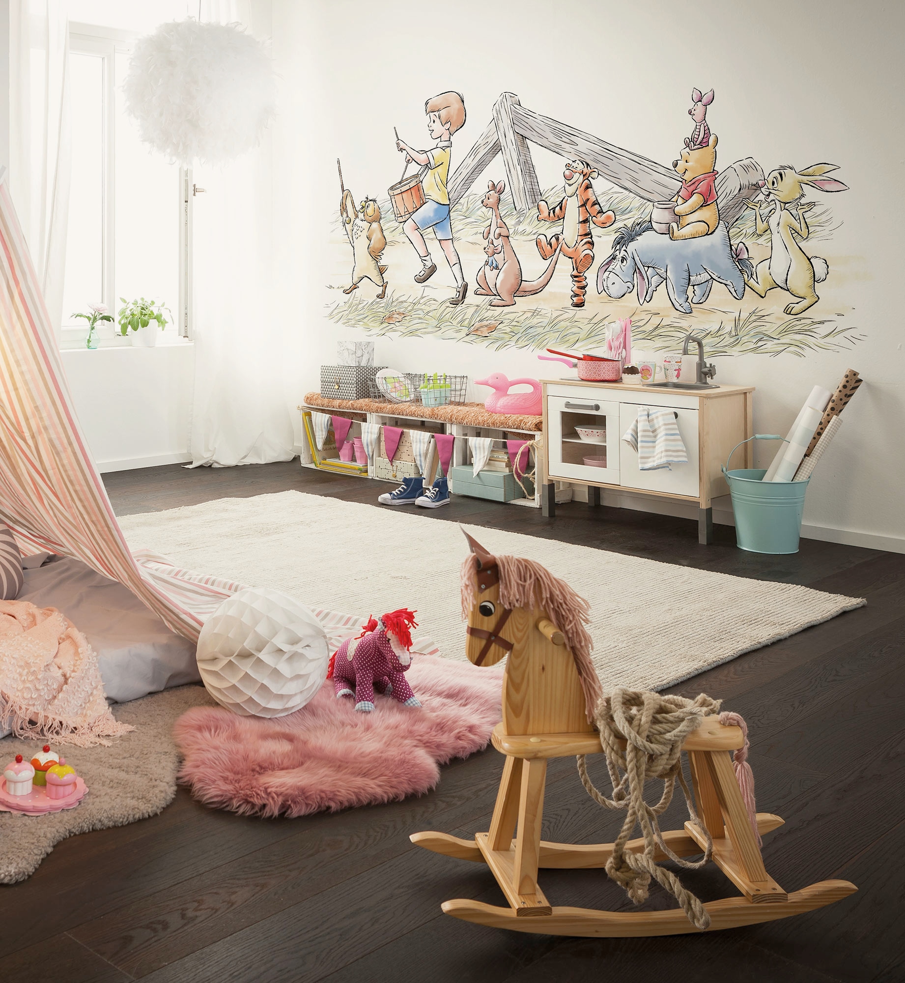 Image of Komar Kindertapete "Disney Winnie the Pooh Walk Along Another Path" bedruckt glatt