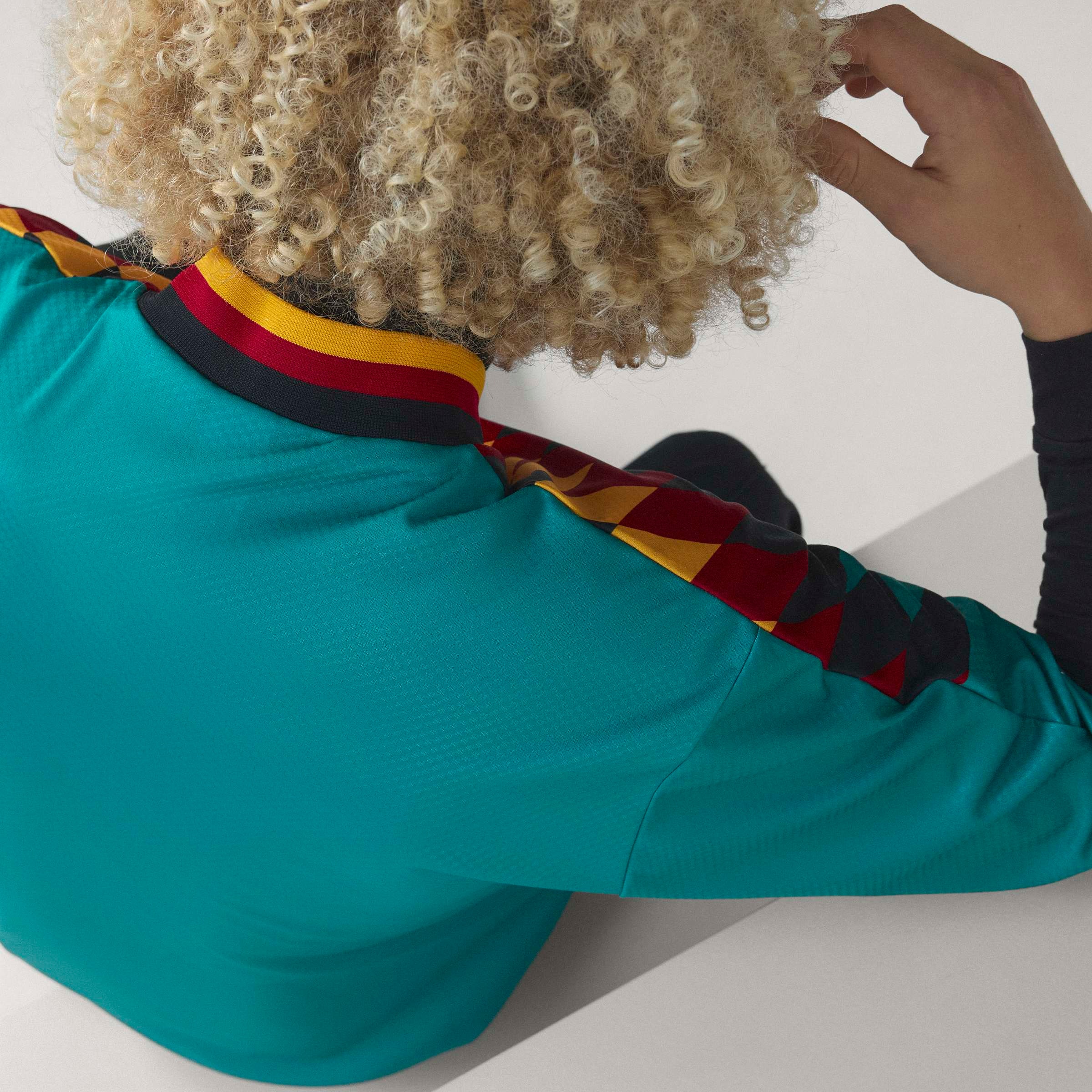 adidas Performance Maillot de foot »DFB A JSY 94« avec encolure en V, coupe ample, en maille jacquard