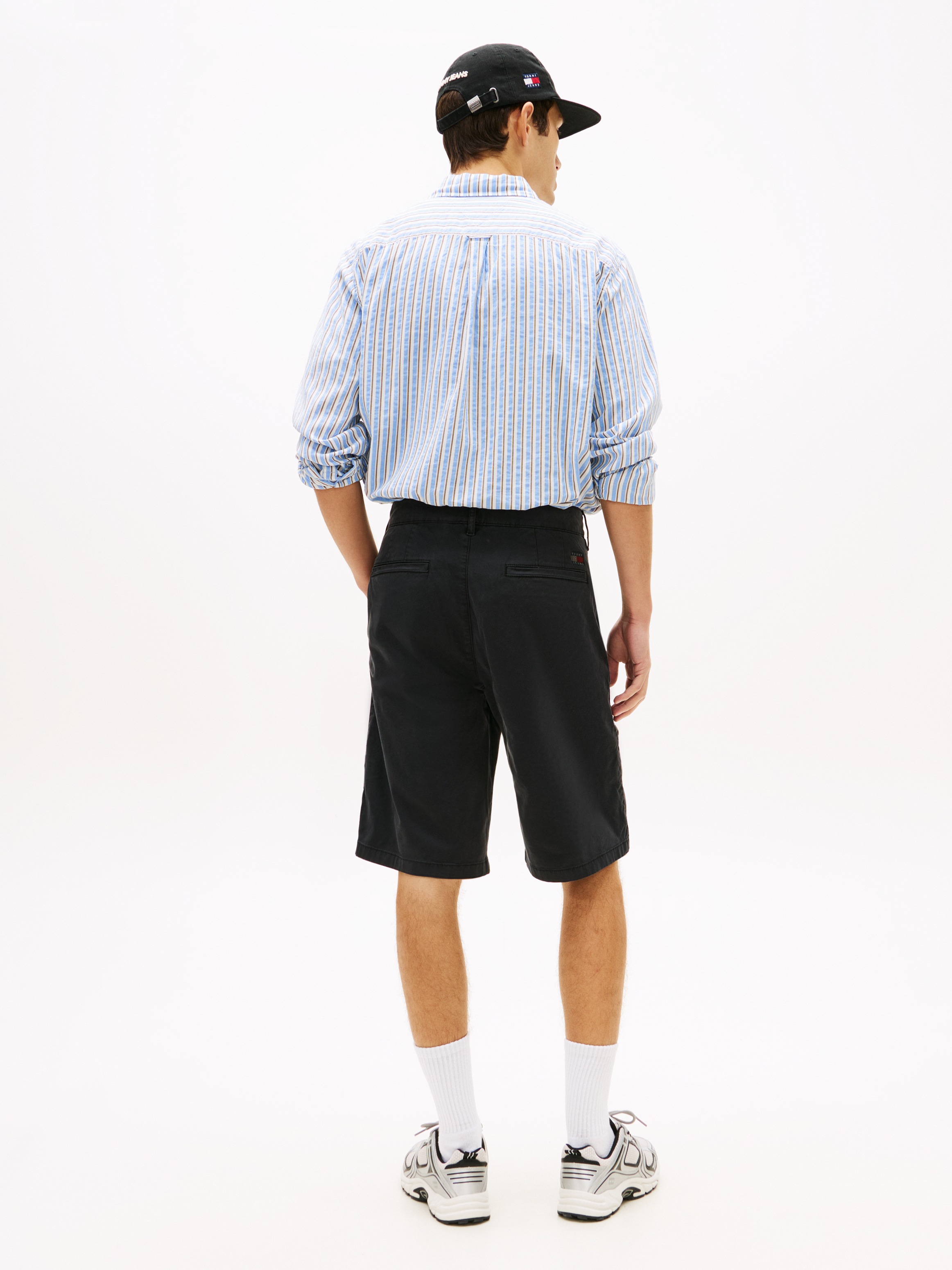 Tommy Jeans Chinoshorts »TJM OTIS COTTON CHINO«  Regular fit mit praktischen Taschen