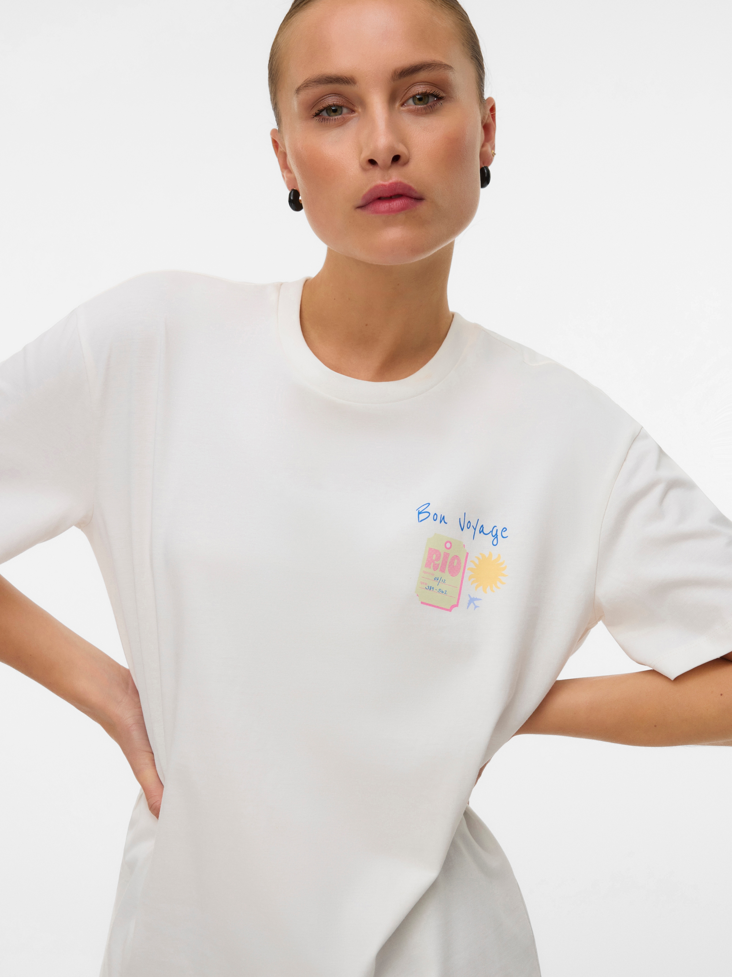 Vero Moda T-shirt »VMNINNA MIA SS TOP BOX JRS« coton, imprimé dans le dos