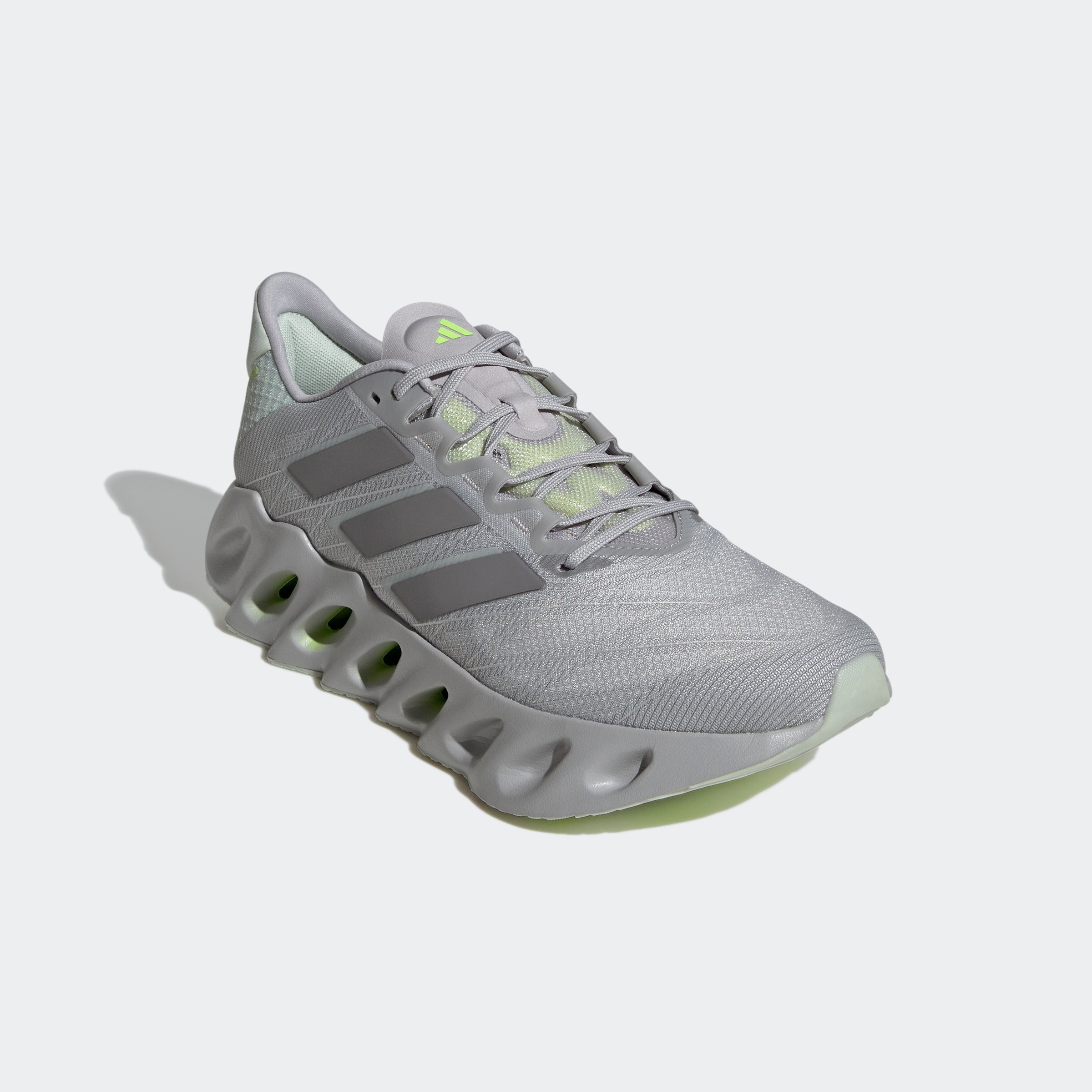 Sneaker »ADIDAS SWITCH FWD 2«