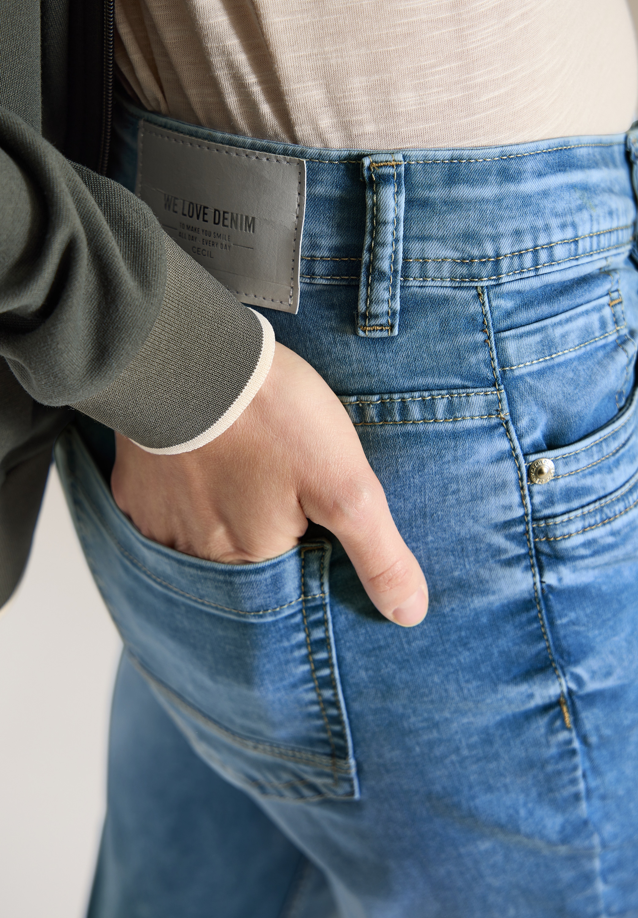 Cecil Jeans slim »Style Scarlett« style 5 poches et avec stretch