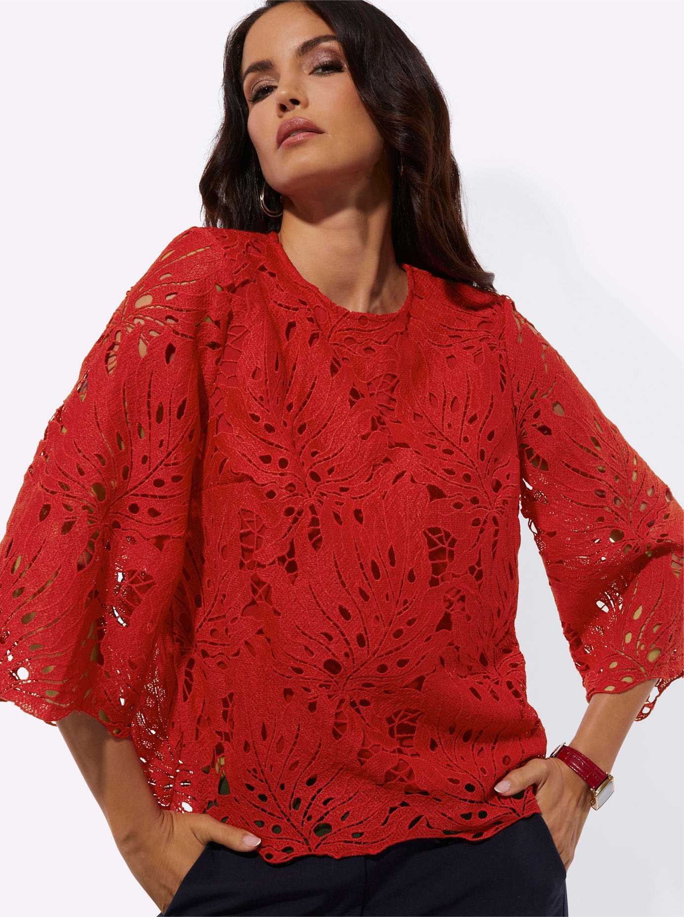 creation L Blouse en dentelle
