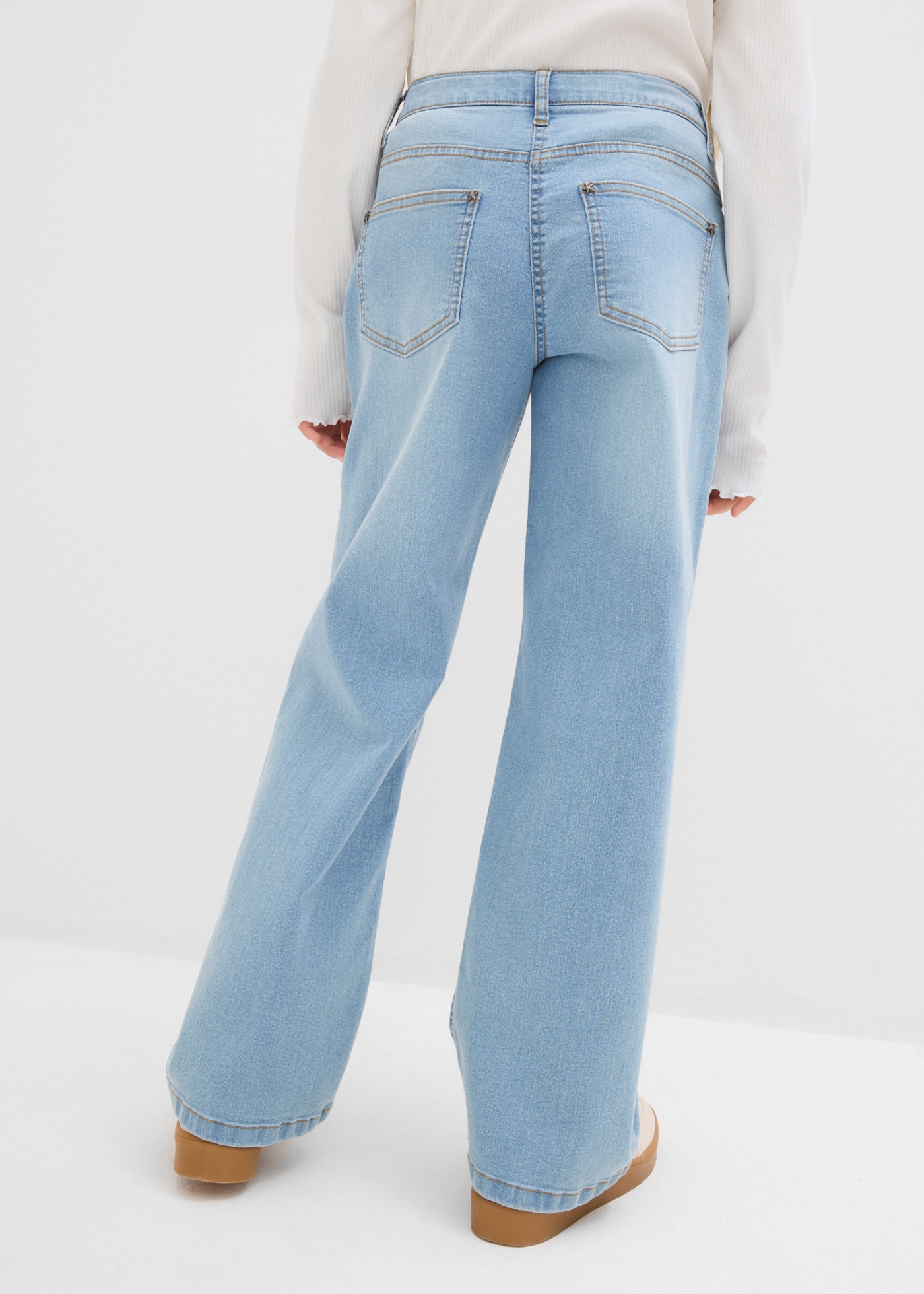 bonprix Weite Jeans lockere Passform, Mid Waist, mit Five-Pocket-Style