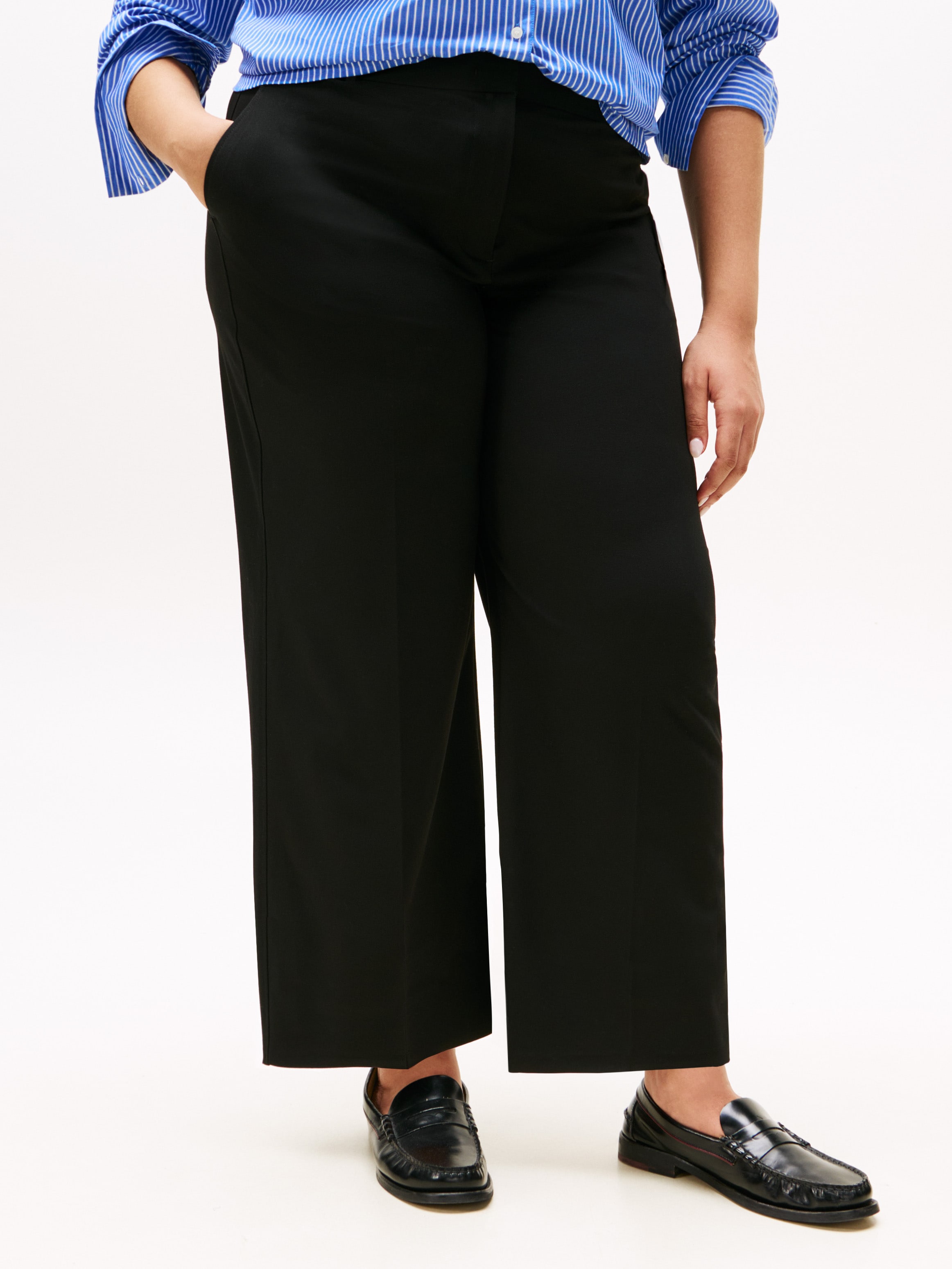 Tommy Hilfiger Curve Culotte »CRV LW BI-STRETCH WIDE CROP PNT«, in Grossen Grössen, cropped, Logostickerei