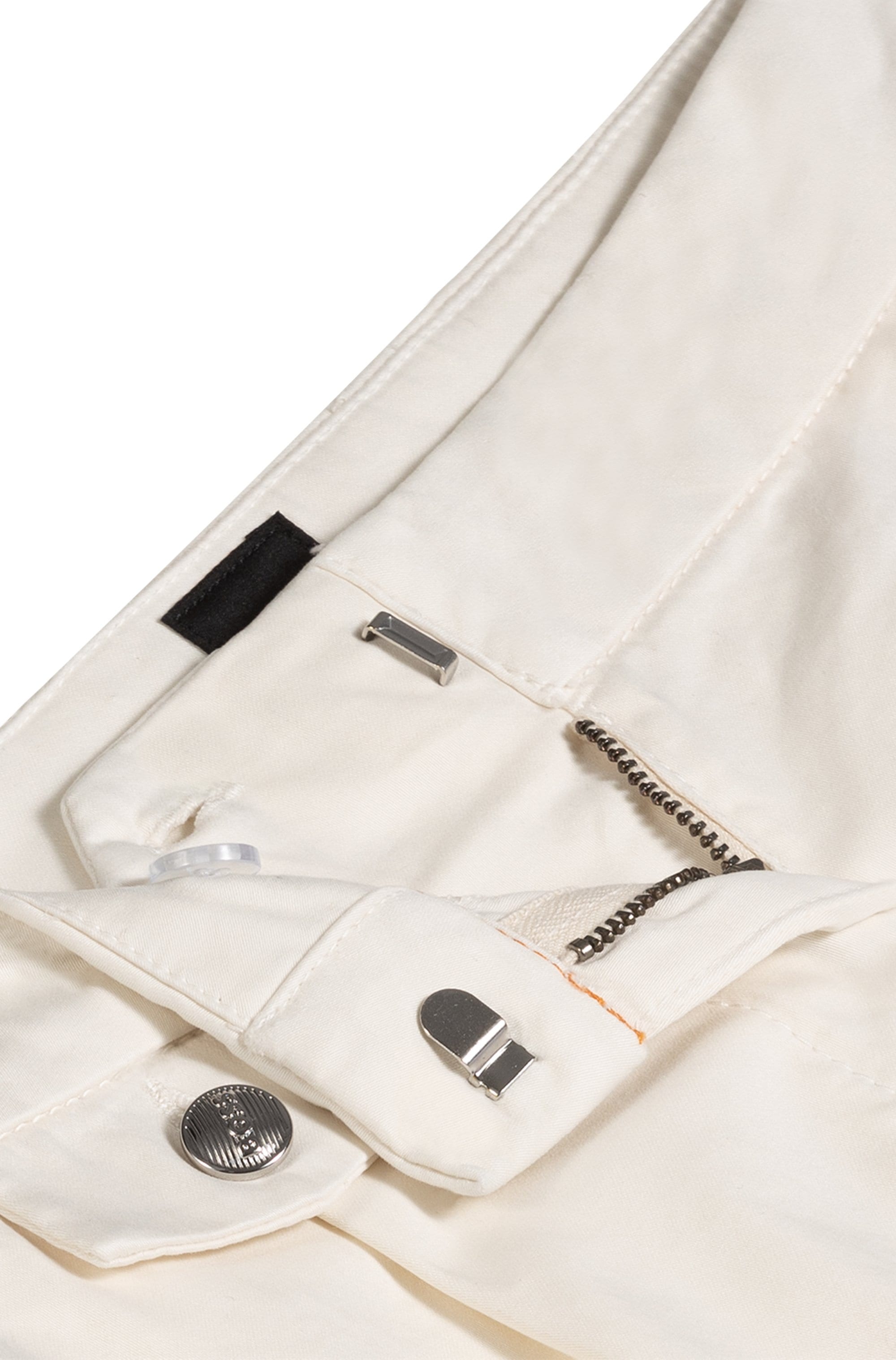 BOSS ORANGE Shorts »Taschi Premium Damenmode«, mit BOSS Metall Logo