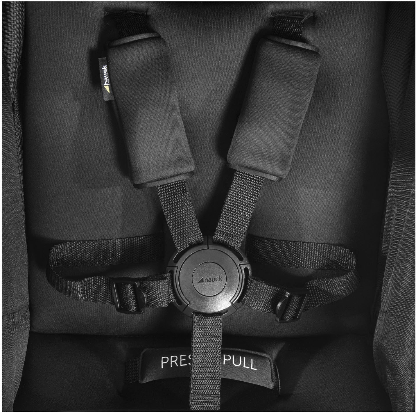 Hauck Poussette pour enfants »Rapid 4D Air, black« mit verlängerbarem 3-Zonen Verdeck