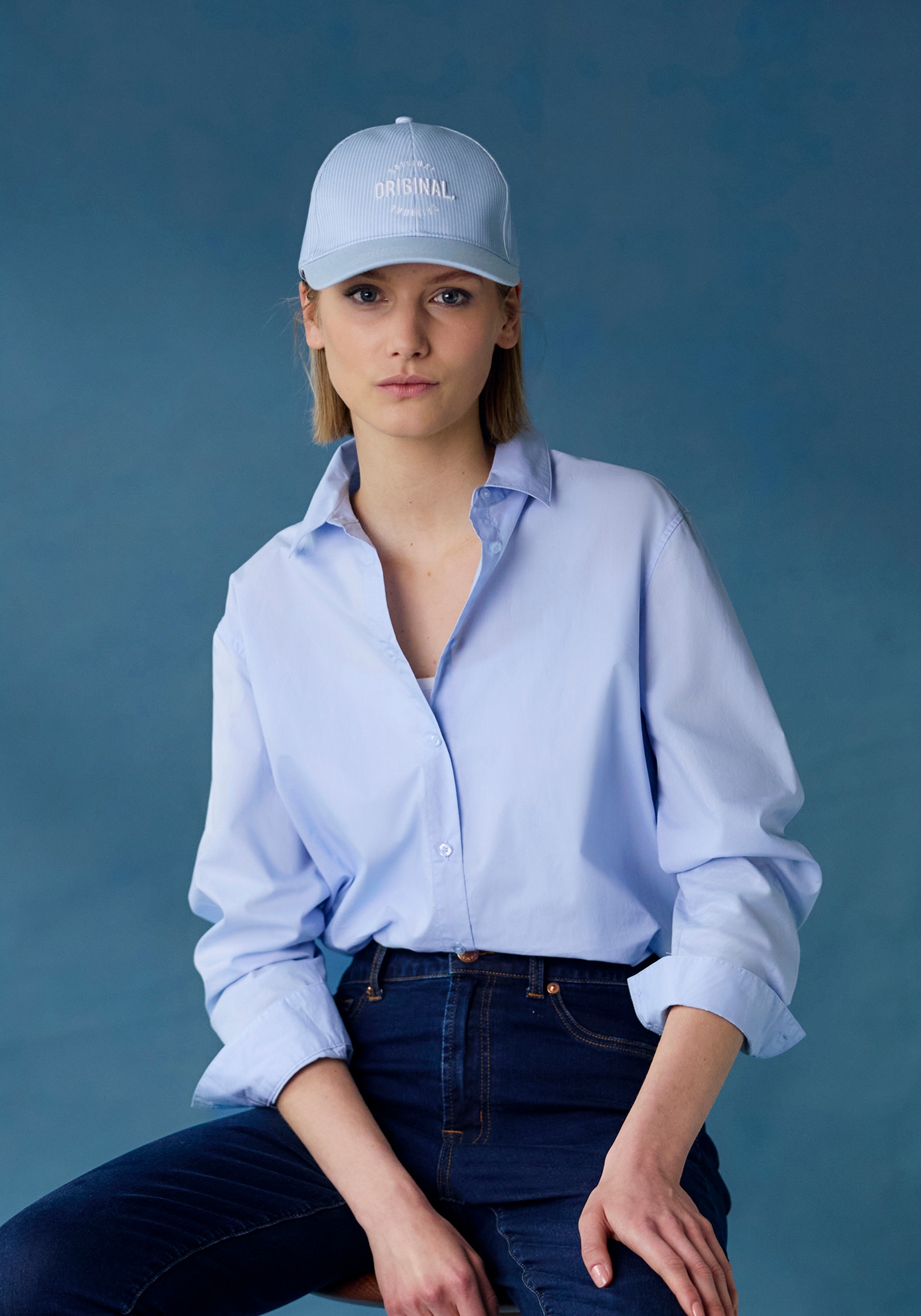 LASCANA Hemdbluse hinten länger geschnitten, Damenbluse aus Baumwolle, klassisch-elegant