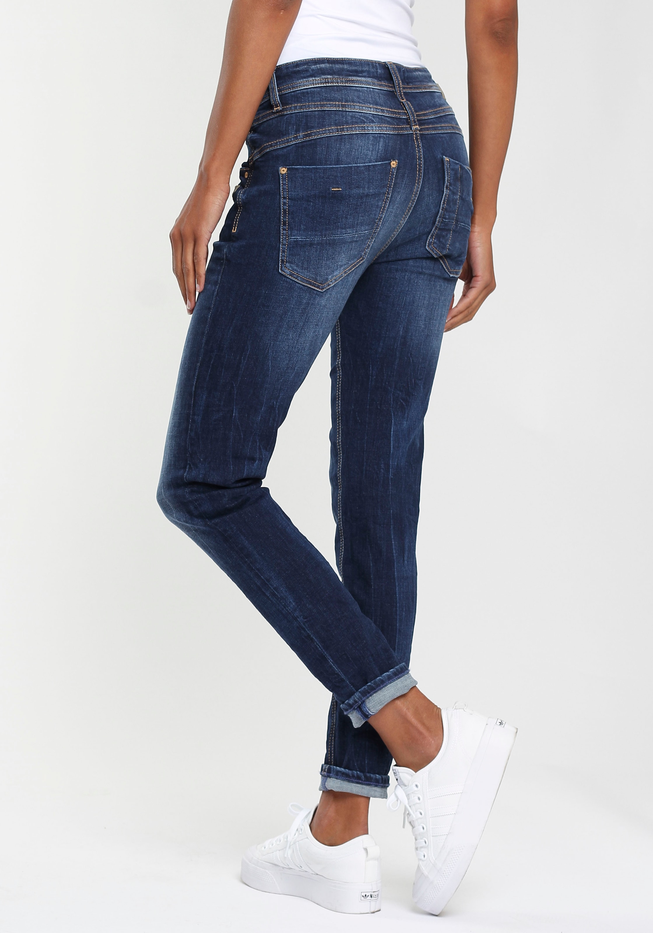 GANG Relax-fit-Jeans »94AMELIE«, mit doppelter rechter Gesässtasche