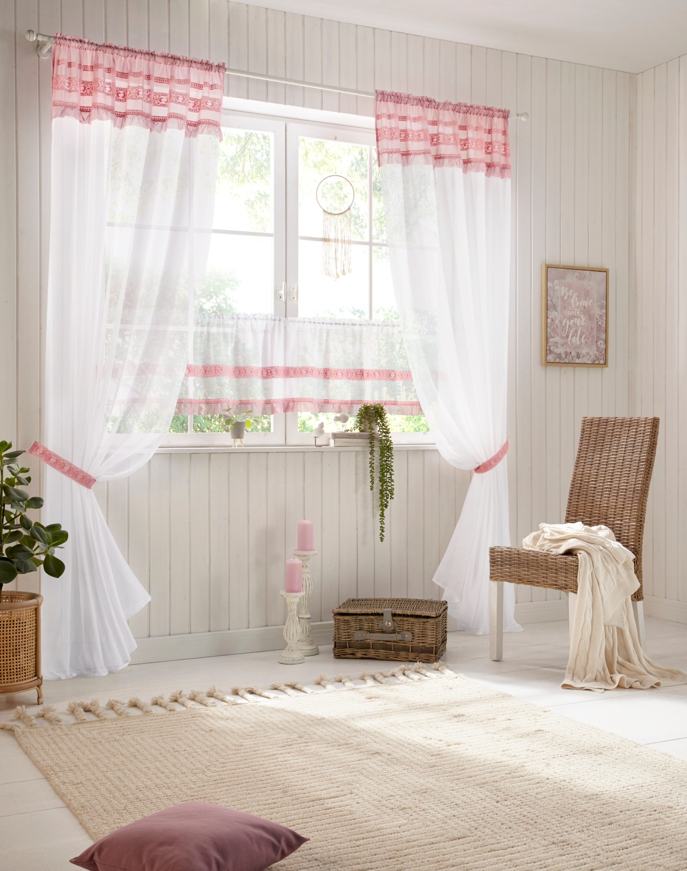 Image of Home affaire Gardine »Lisa«, (1 St.), Halbtransparent, Gewebt, Polyester bei Ackermann Versand Schweiz