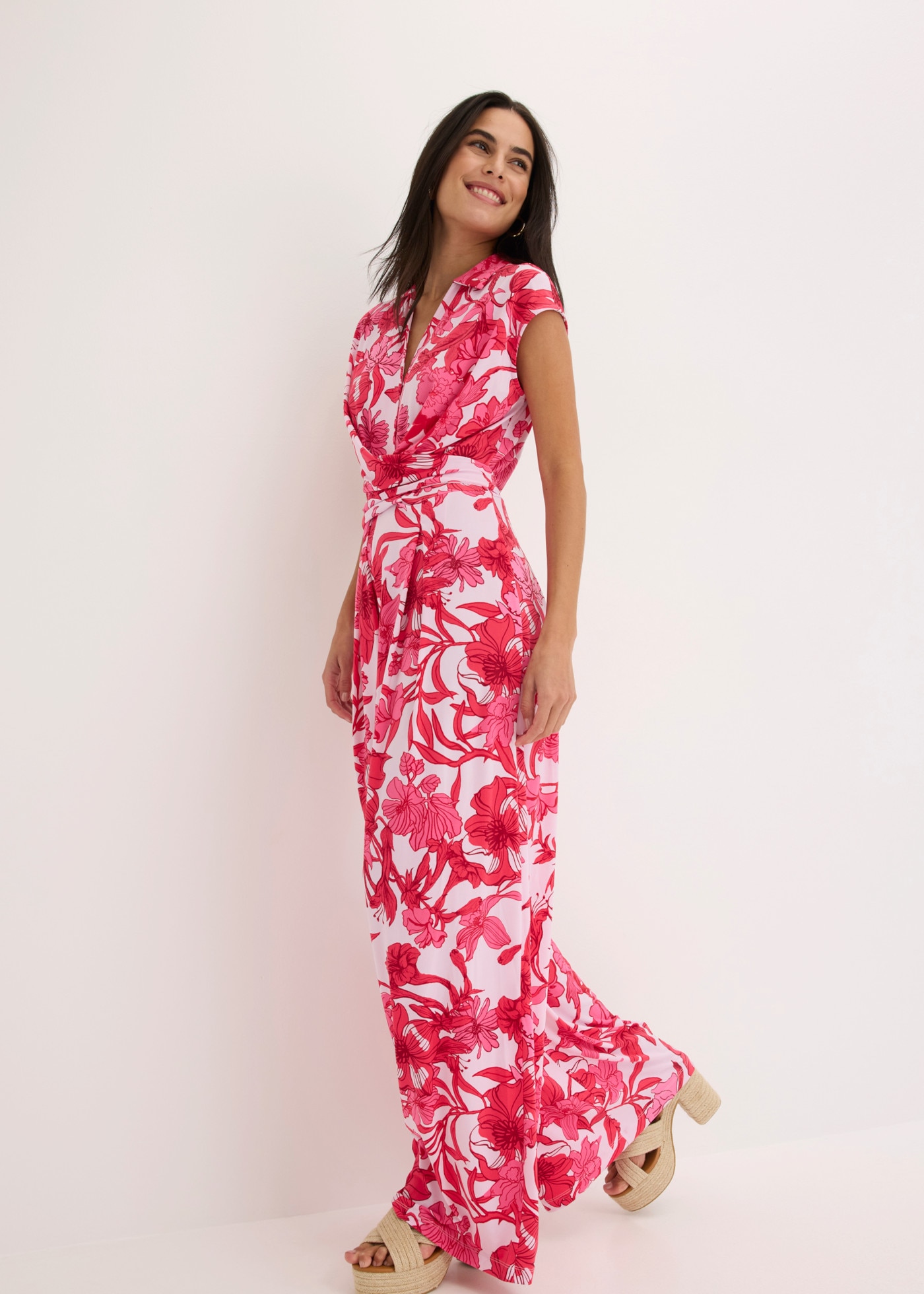 bonprix Jumpsuit floral bedruckt, weites Bein, mit Drapierung in der Taille, ärmellos