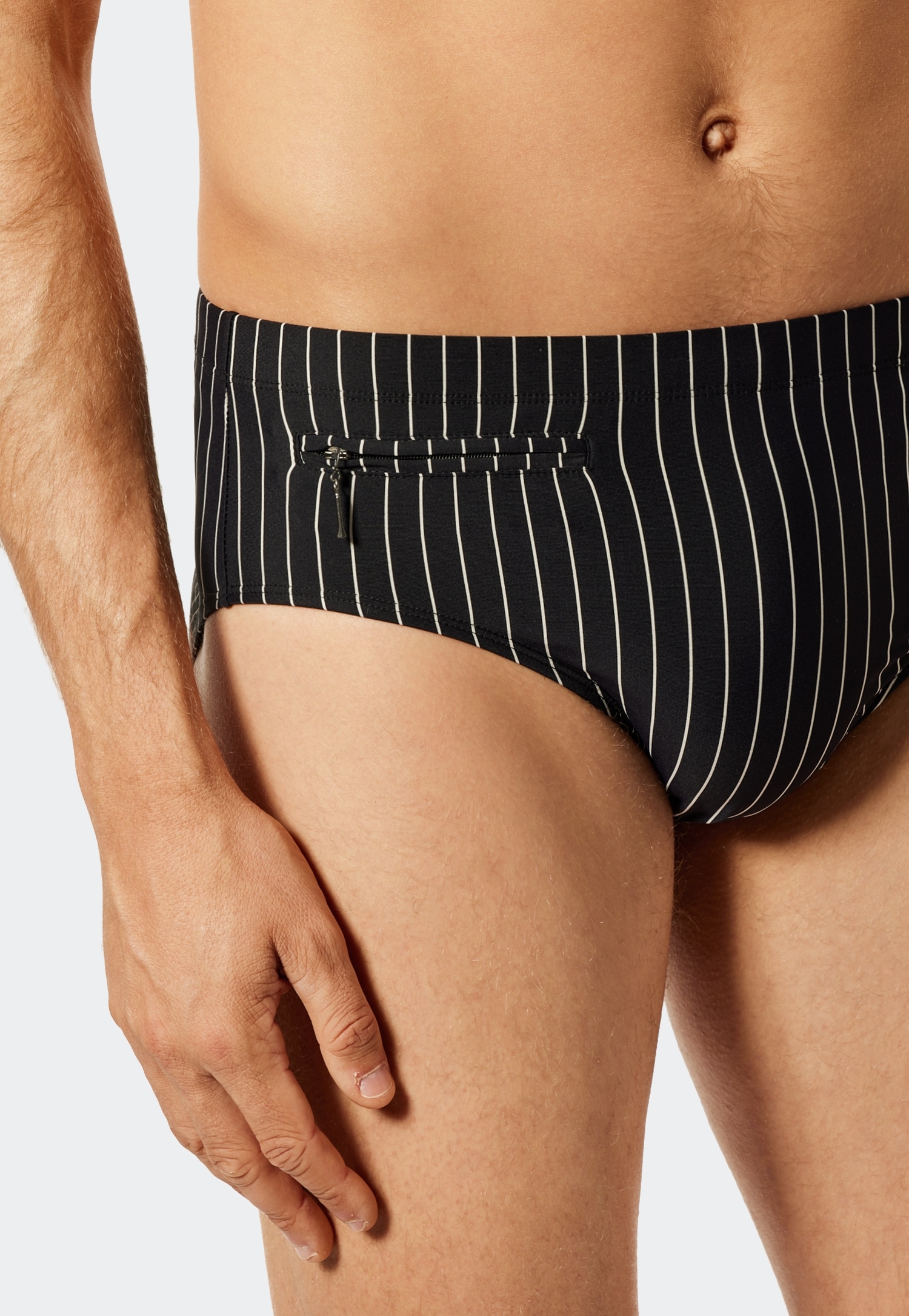 Schiesser Badeslip »"Nautical Casual"«, mit weissen Streifen