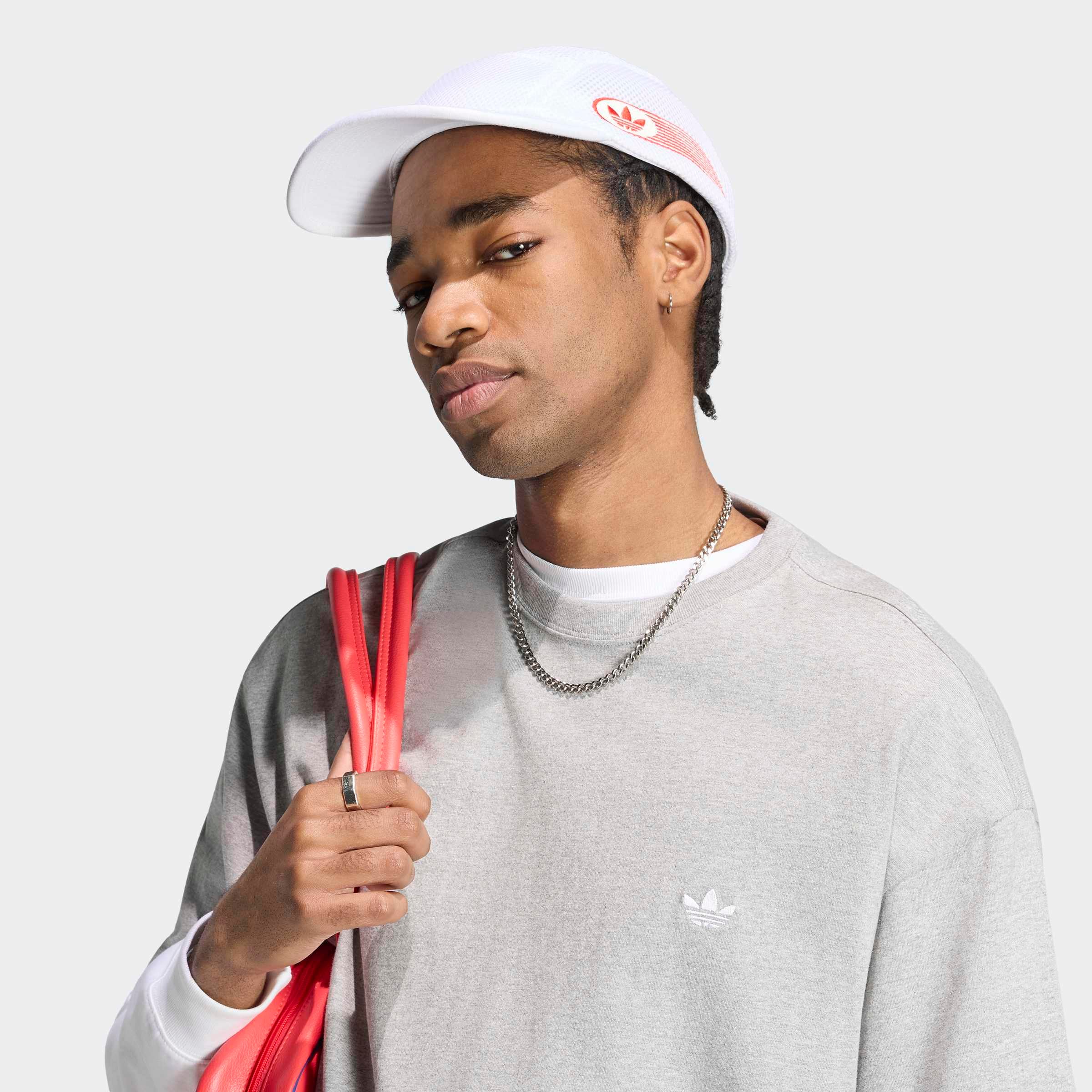 adidas Originals T-shirt »TREFOIL ESSENTIALS, LOCKER GESCHNITTEN« pour adultes, col rond, sans fermeture, en coton