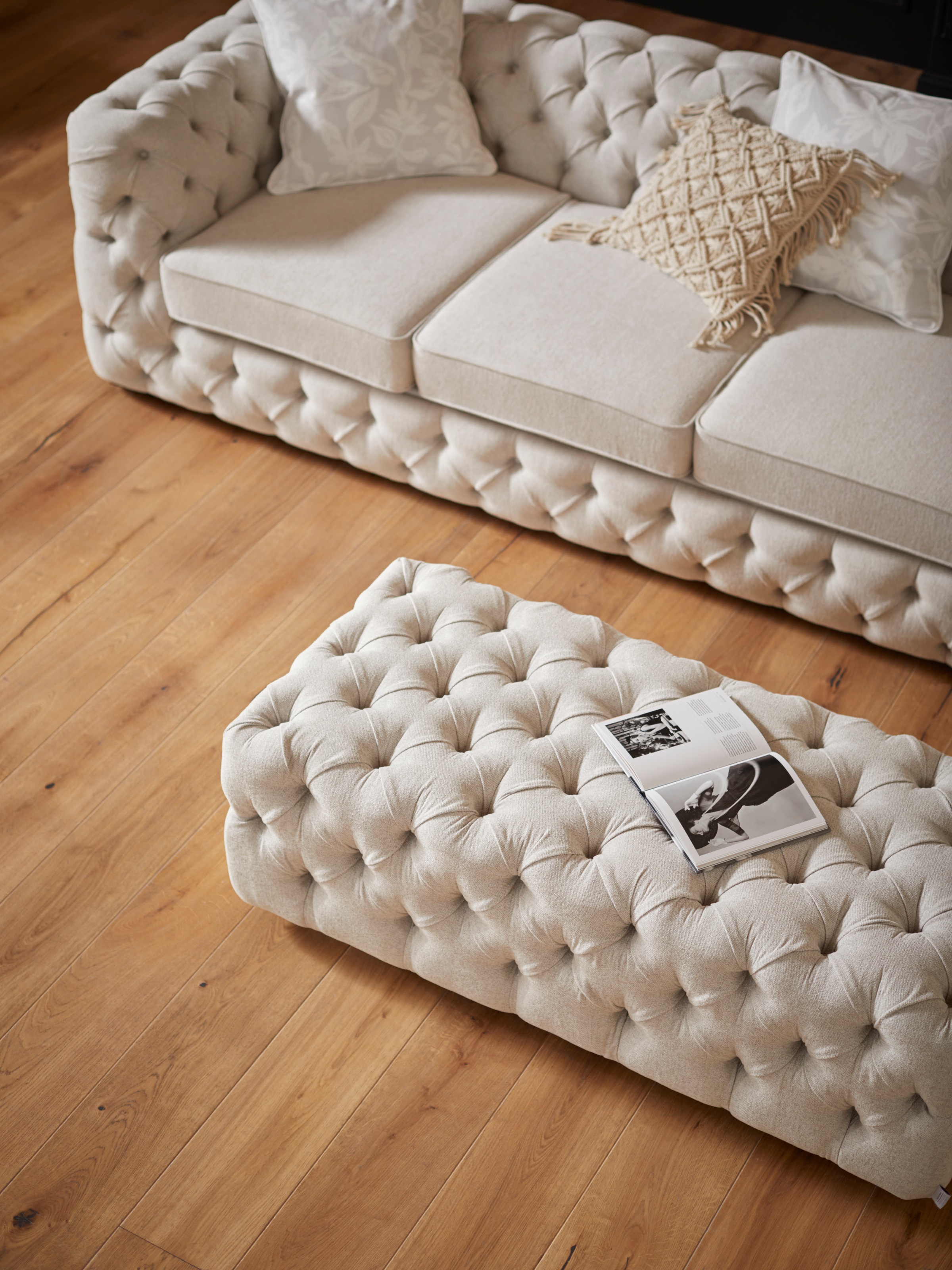 Home affaire Polsterhocker »Kalina« mit klassischer Chesterfield-Knopfheftung