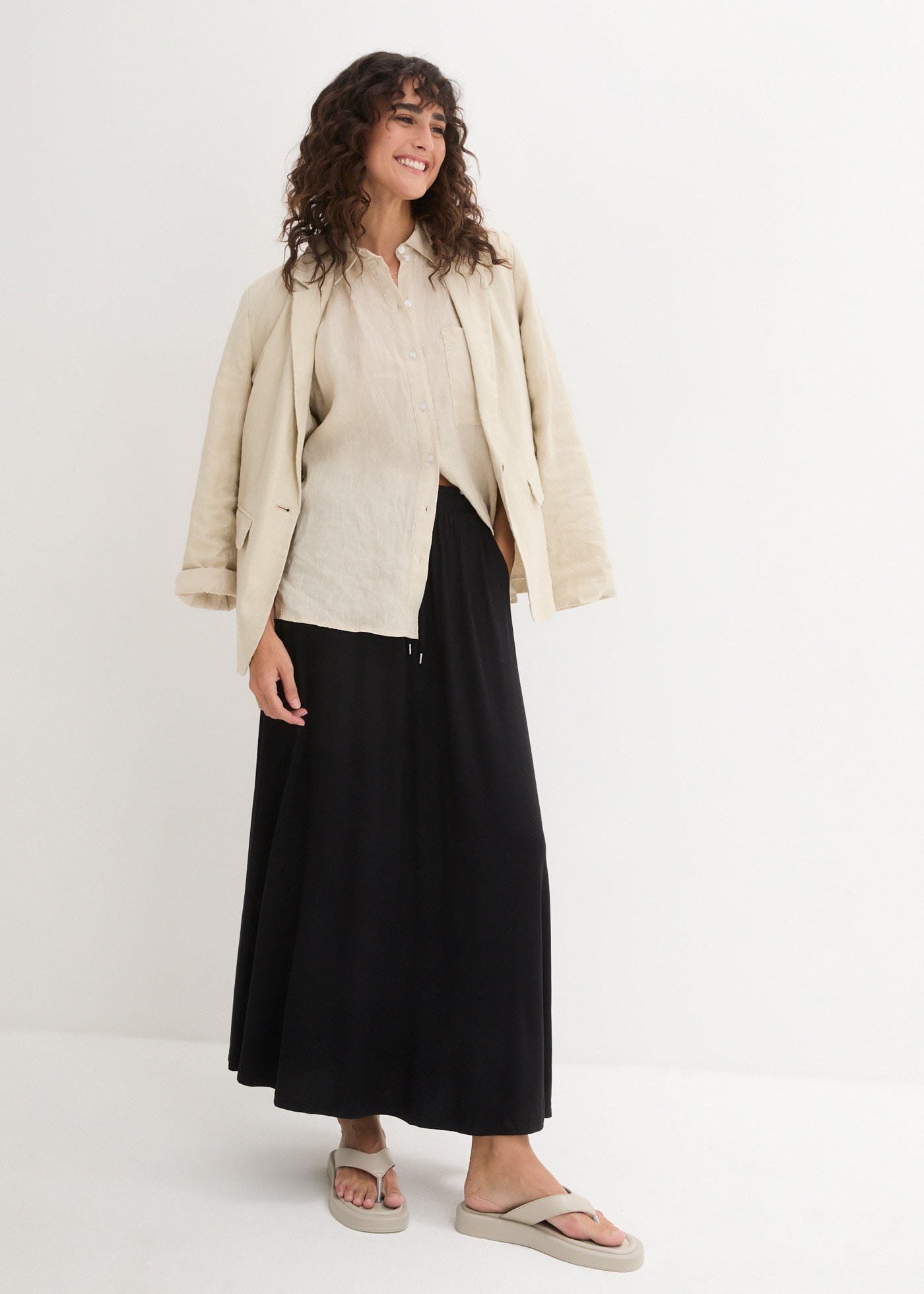 bonprix Jupe en jersey »Jersey Rock aus Viskose-Mix« aus Viskosemischung, lockere Passform, unifarbene Optik