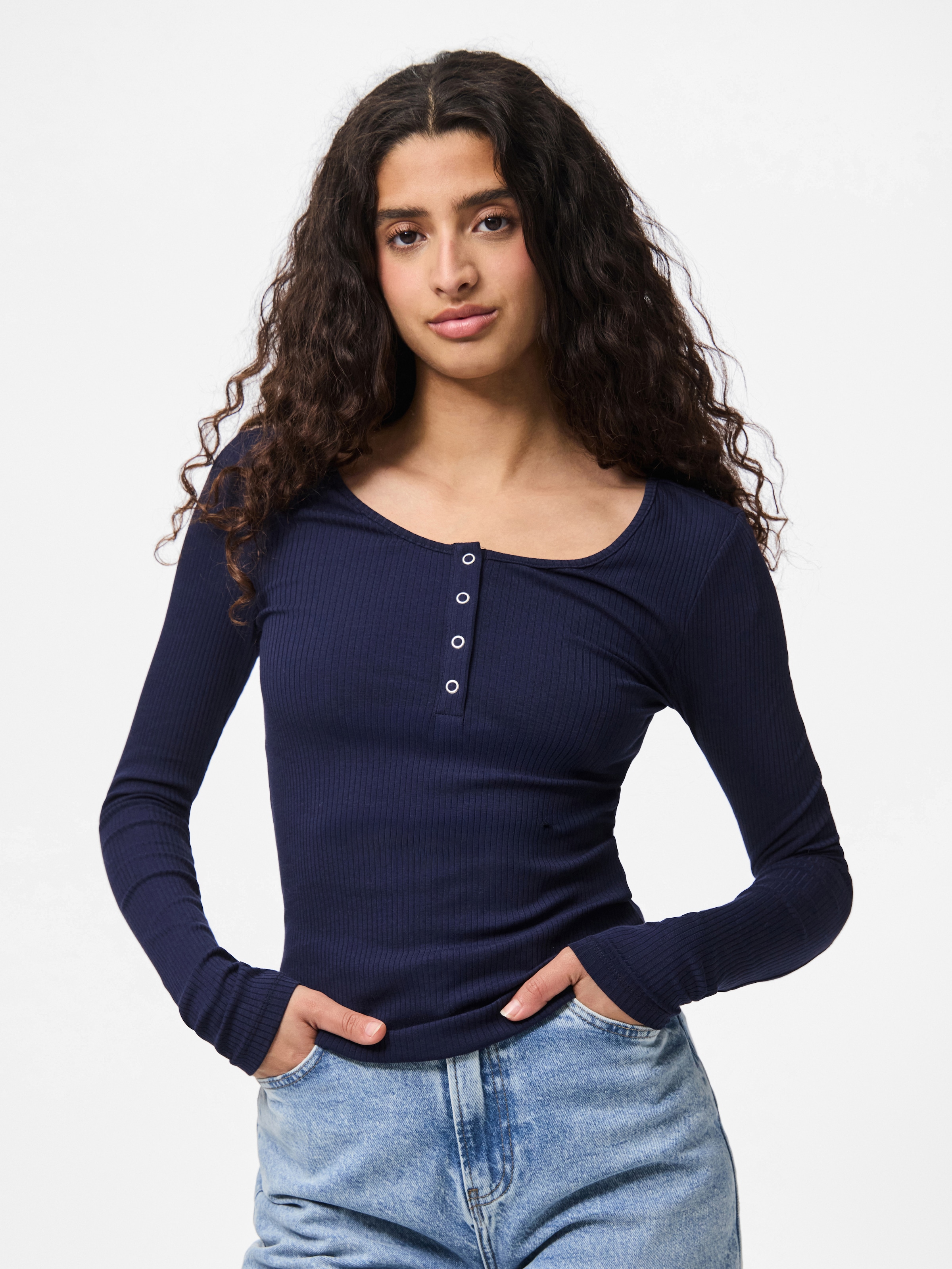pieces T-shirt à manches longues »PCKITTE LS TOP NOOS BC« Baumwollmischung, slim fit