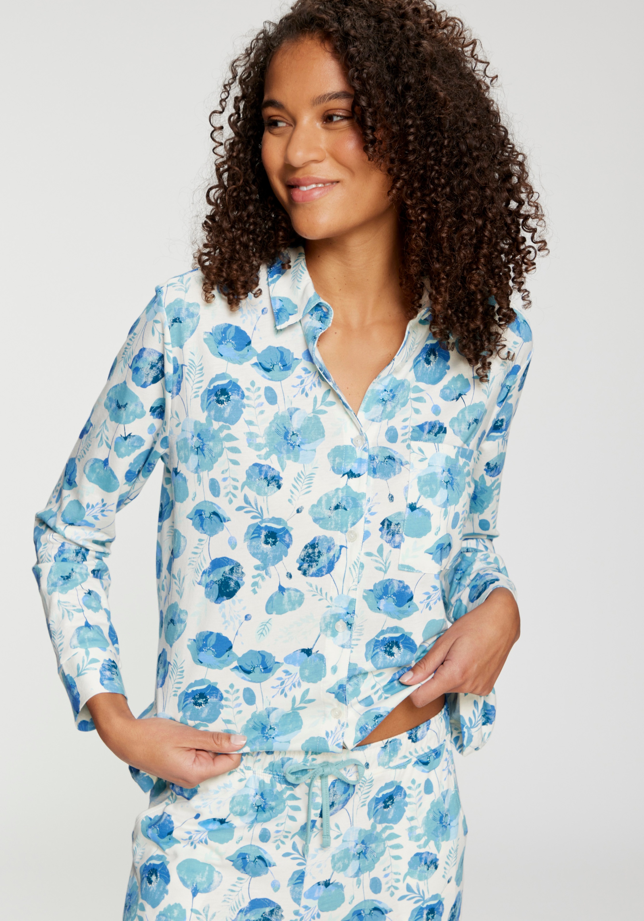 Image of Vivance Dreams by Lascana Pyjamaoberteil 1 Mit durchgehender Knopfleiste