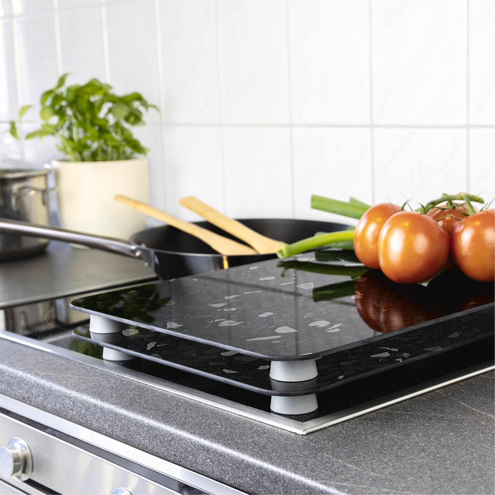 WENKO Herd-Abdeckplatte »Universal Modell Terrazzo«, (Set, 2 tlg.), Herdabdeckung für alle Herdarten, kratzfest, mit rutschfesten Füssen