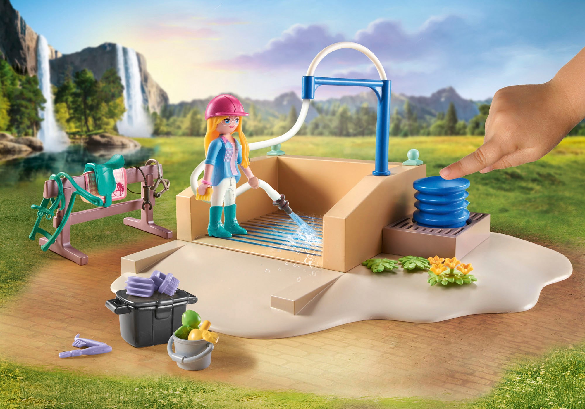 Playmobil® Konstruktions-Spielset »Isabella & Lioness mit Waschplatz (71354), Horses of Waterfall«, (86 St.), teilweise aus recyceltem Material