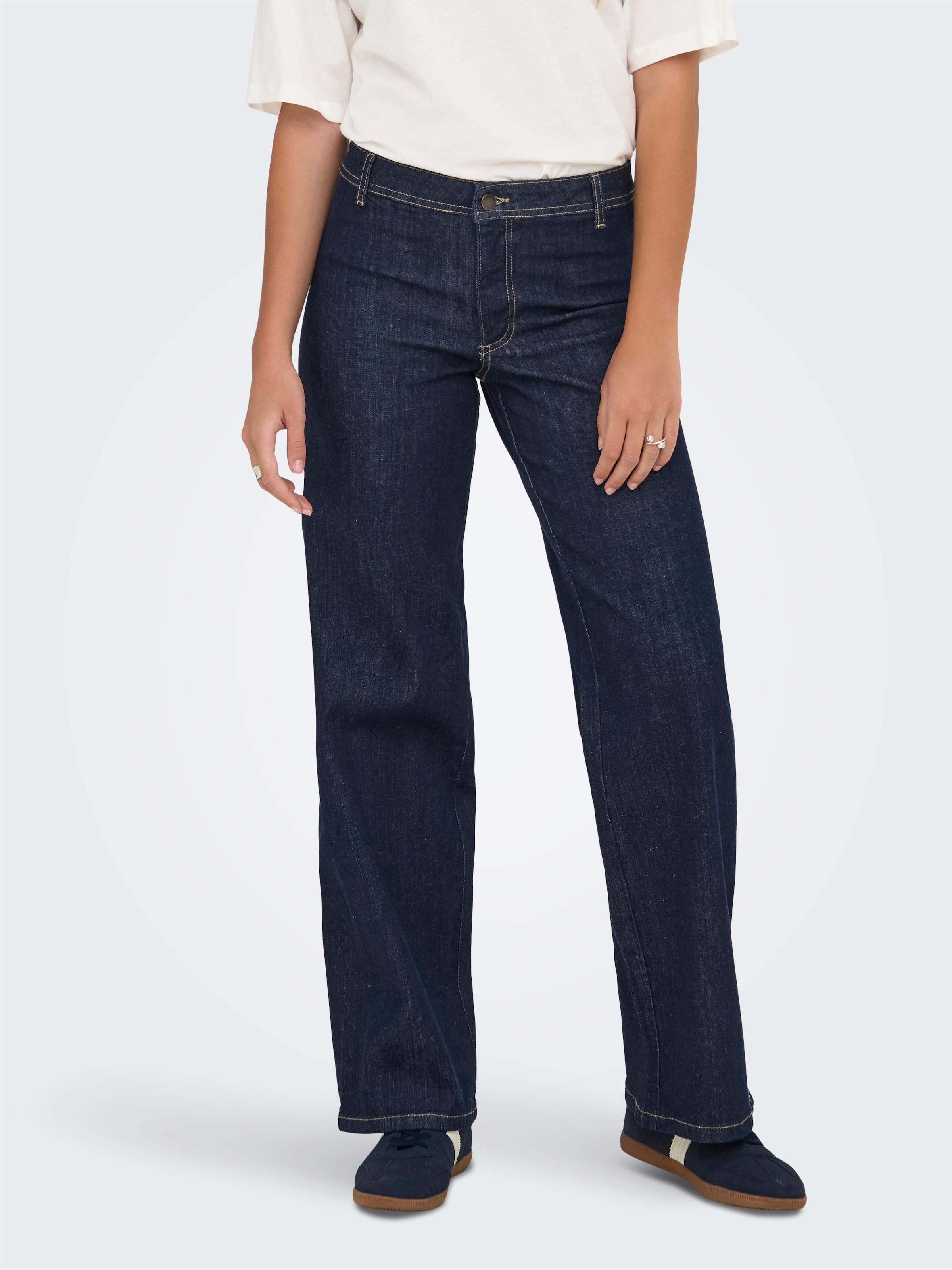 Image of JDY Weite Jeans "JDYVANESSA MIDWAIST WIDE JEANS DBD DENIM"
