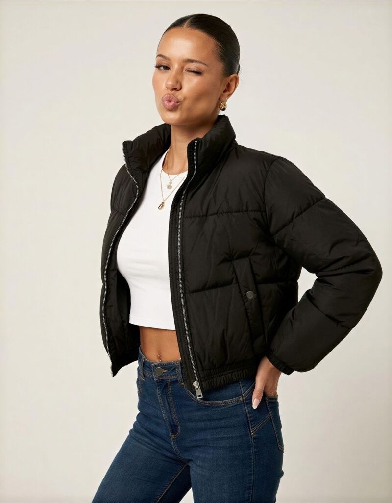 Image of Tally Weijl Steppjacke "SJAPESEILA" ohne Kapuze wattiert, verkürzt, mit Stehkragen und seitlichen Eingrifftaschen