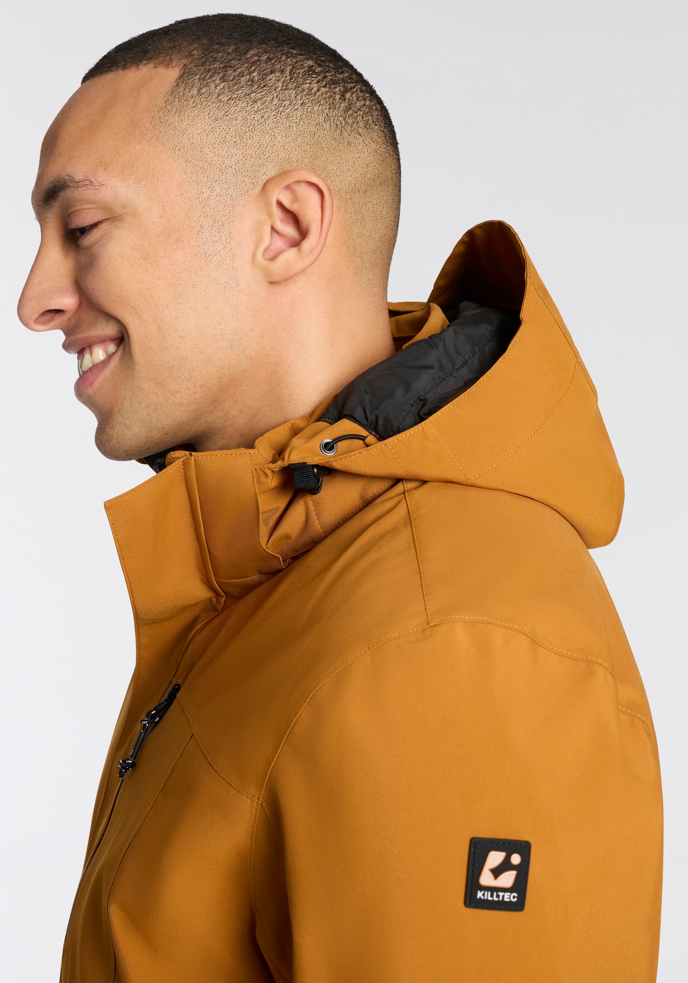 Killtec Veste d'extérieur »KOW 90 MN JCKT« mit verschweissten Nähten, mit verstellbarer und abnehmbarer Kapuze