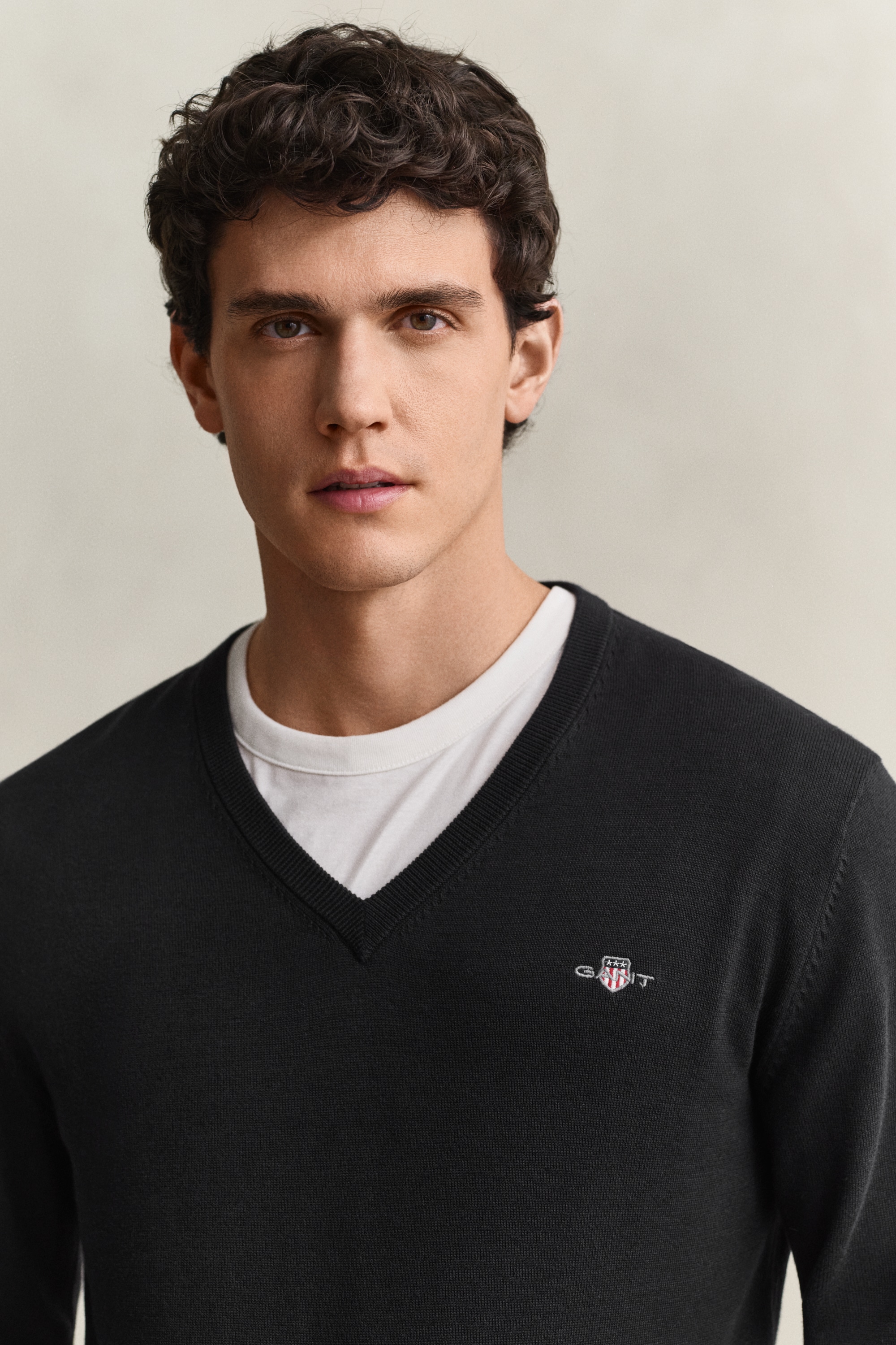 Gant Pull col V »CLASSIC COTTON V-NECK« coupe régulière avec col en V
