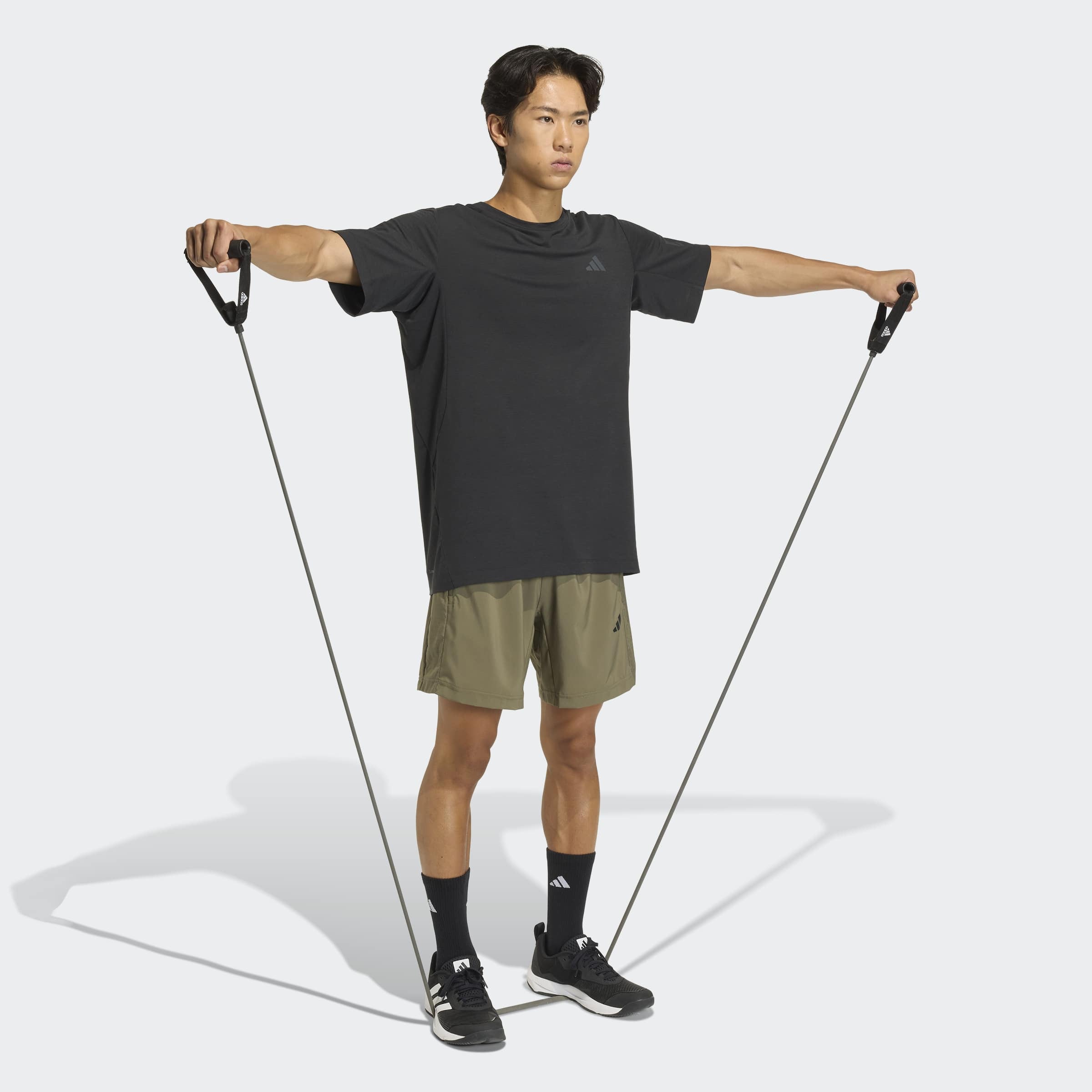 adidas Performance Shorts »WORKOUT ESSENTIALS BASE WOVEN«