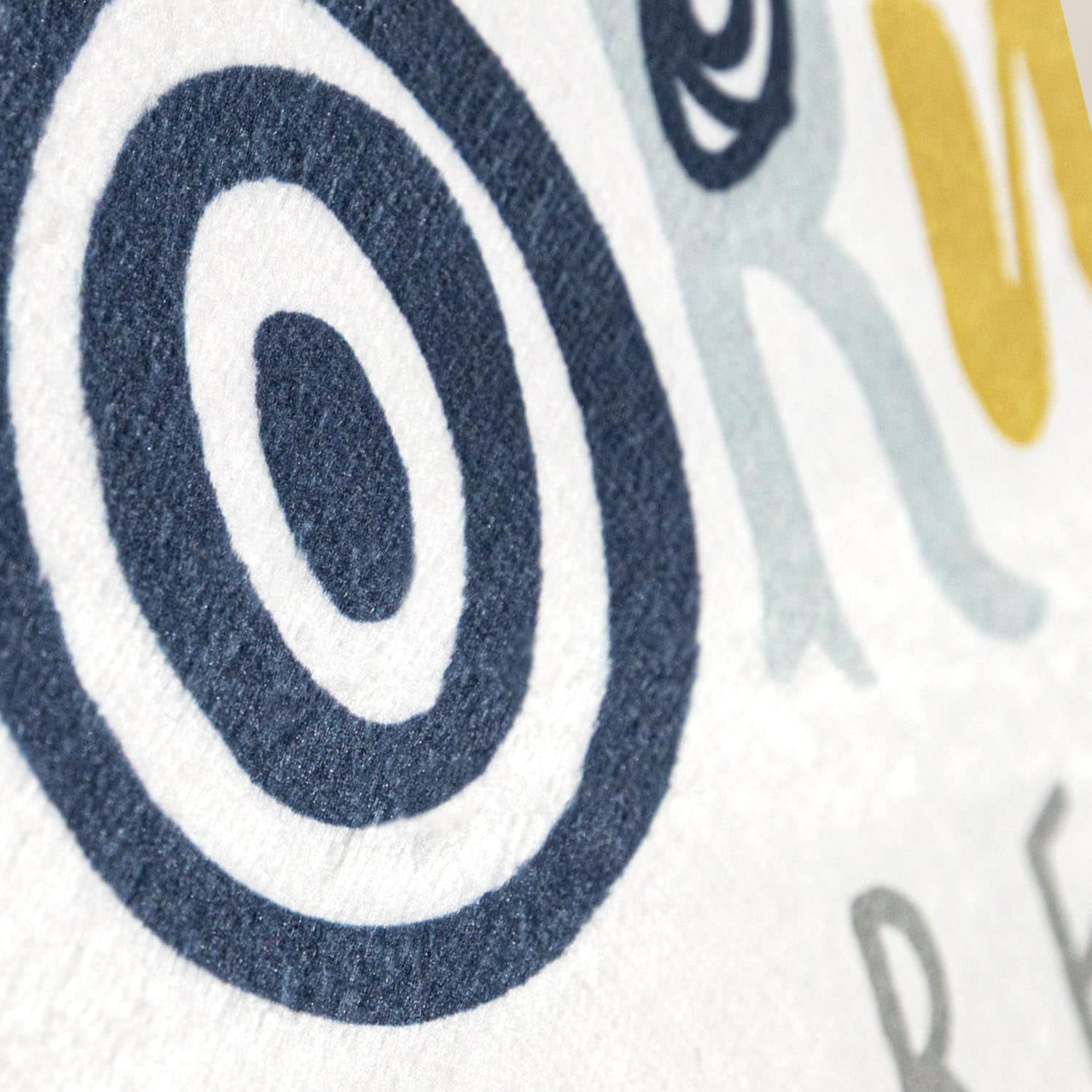 Paco Home Kinderteppich »Chicos 554« rund 2 mm Höhe gewebt, Patchwork Design, mit Schriftzug & Regenbogen oder Sternen