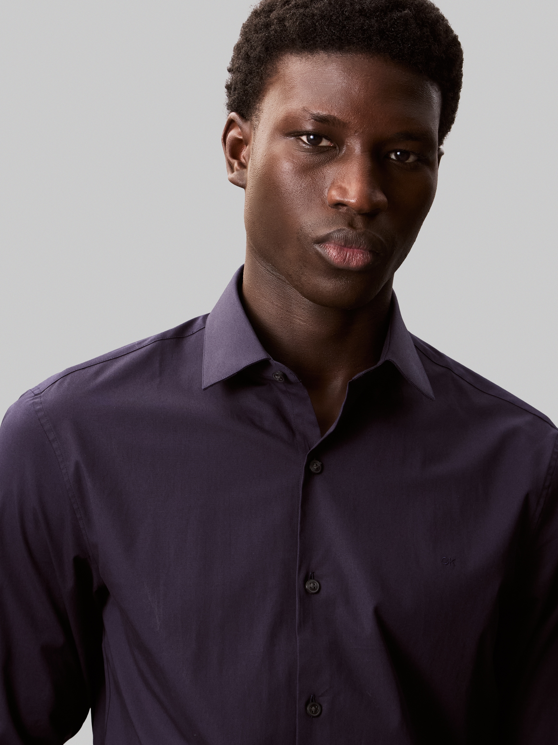 Calvin Klein Businesshemd »SLIM ESNTL POPLIN NOS STR SLD«, Mit Monogramm-Stickerei