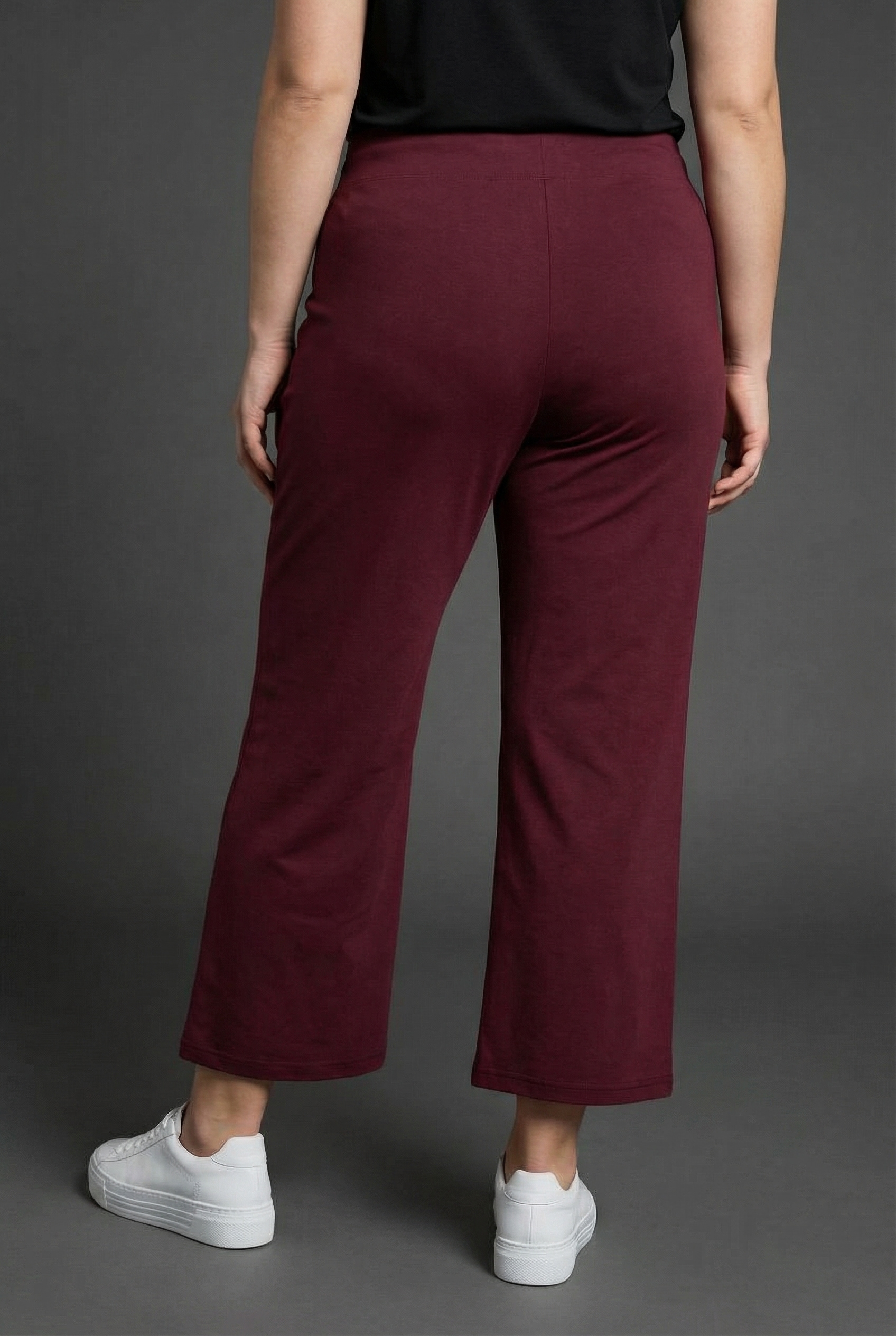 FAYN SPORTS Pantalon 3/4  avec ceinture élastique aussi en grandes tailles