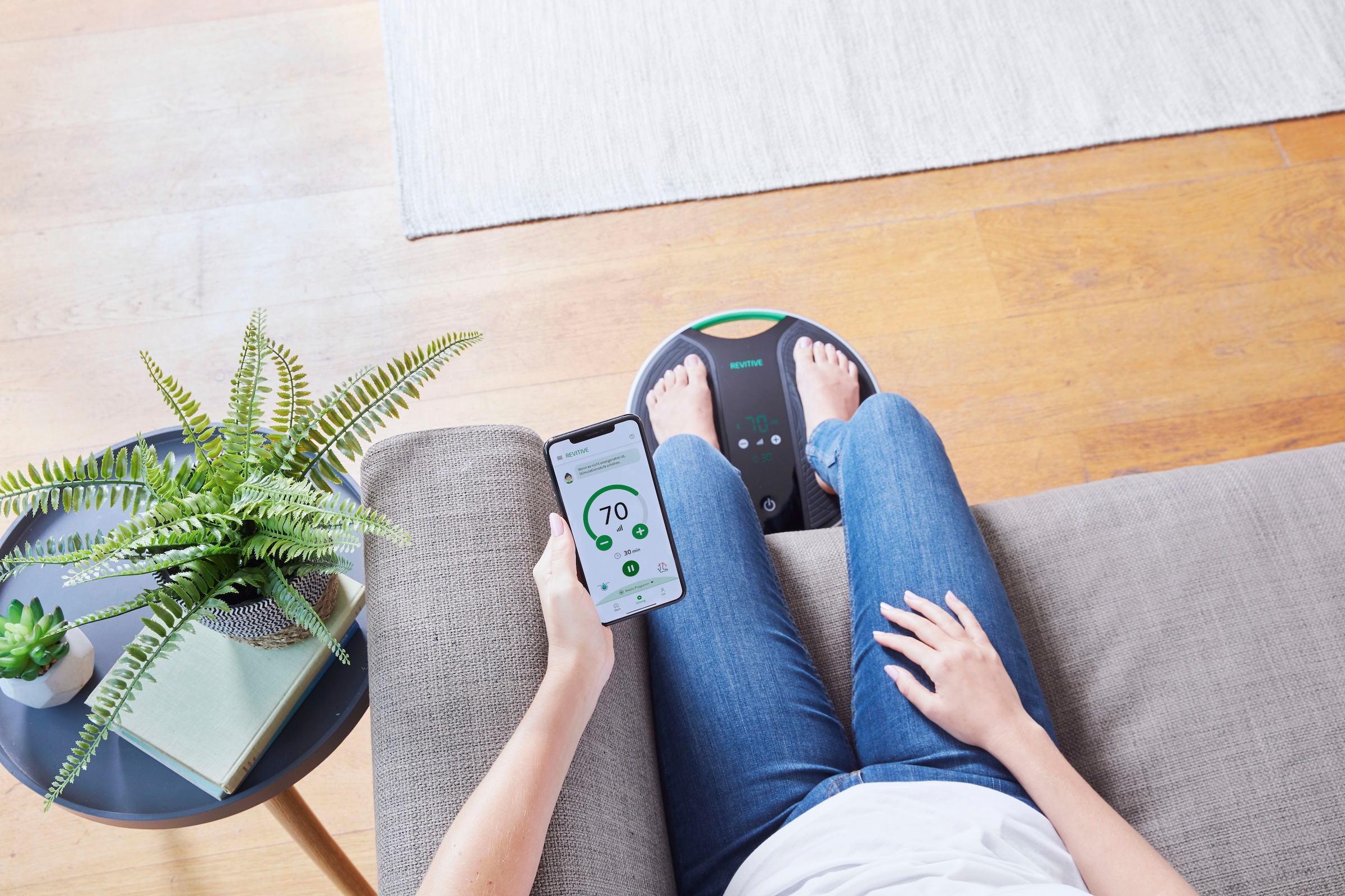 REVITIVE EMS-Fussmassage-Gerät »Medic Coach Durchblutungs-Stimulator« Effektive Knieschmerztherapie und bessere Durchblutung