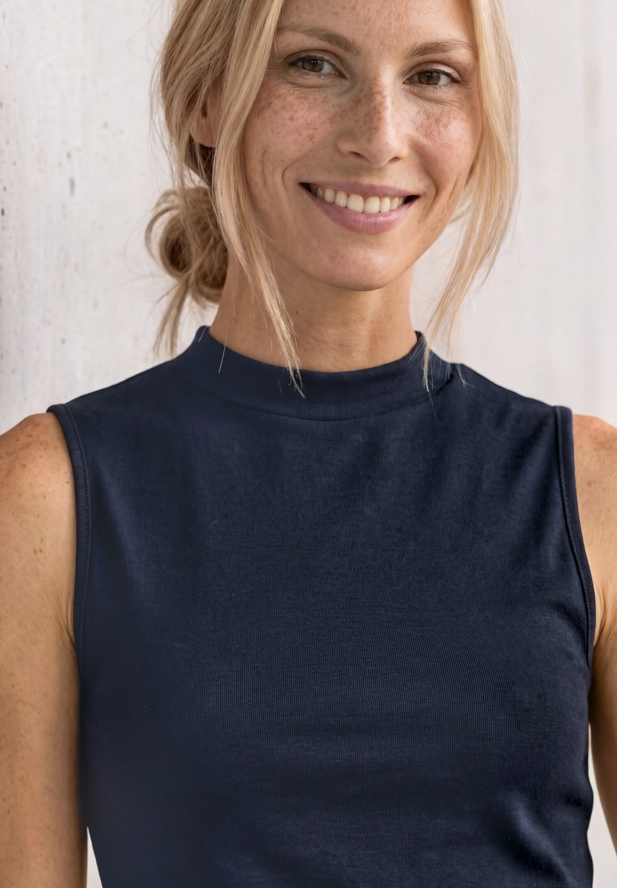 Image of STREET ONE Shirttop Sommertop im Silk-Look mit Turtle Neck
