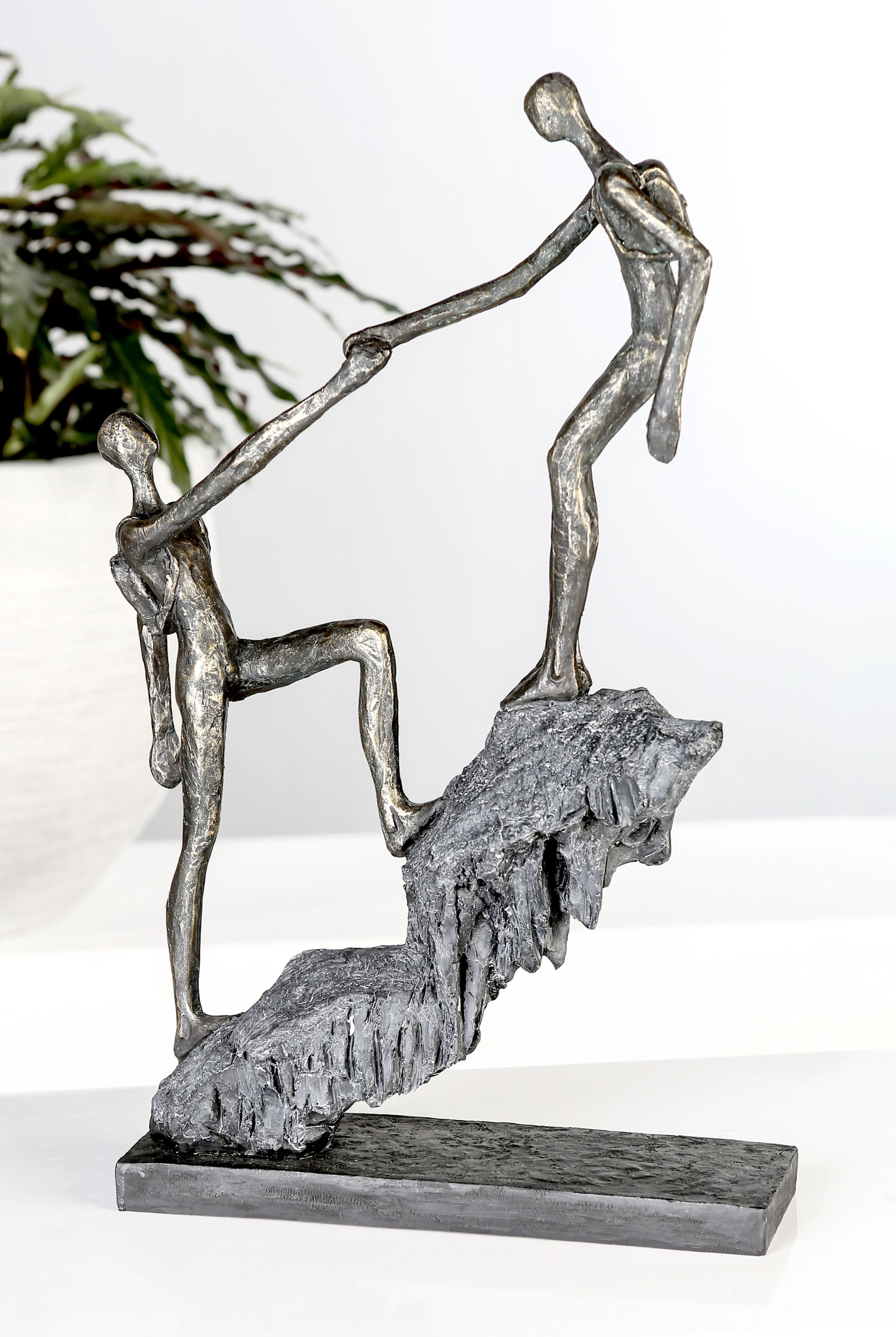 Casablanca by Gilde Polyresin bronzefarben/grau«, »Skulptur bronzefarben/grau, Ankunft, Dekofigur