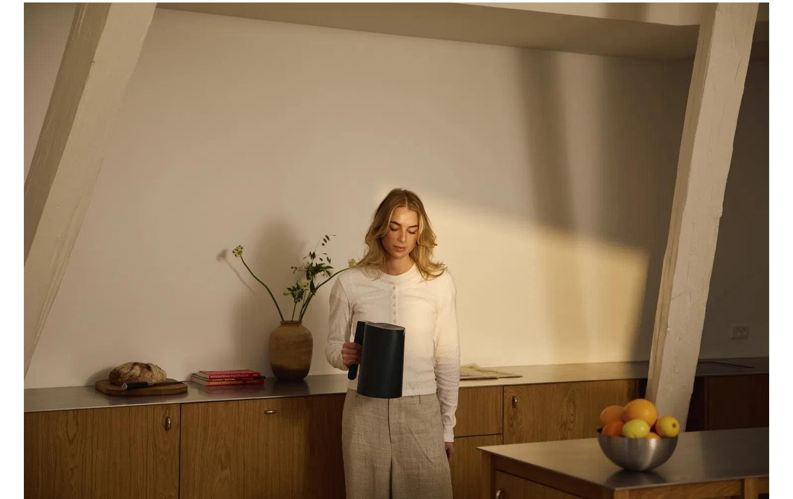 Jacob Jensen Chauffe-eau »23 x 16 x 26 cm 1,2 l« 1,2 l 2200 W Wasserkocher mit Touch-Bedienung und Temperaturvorwahl