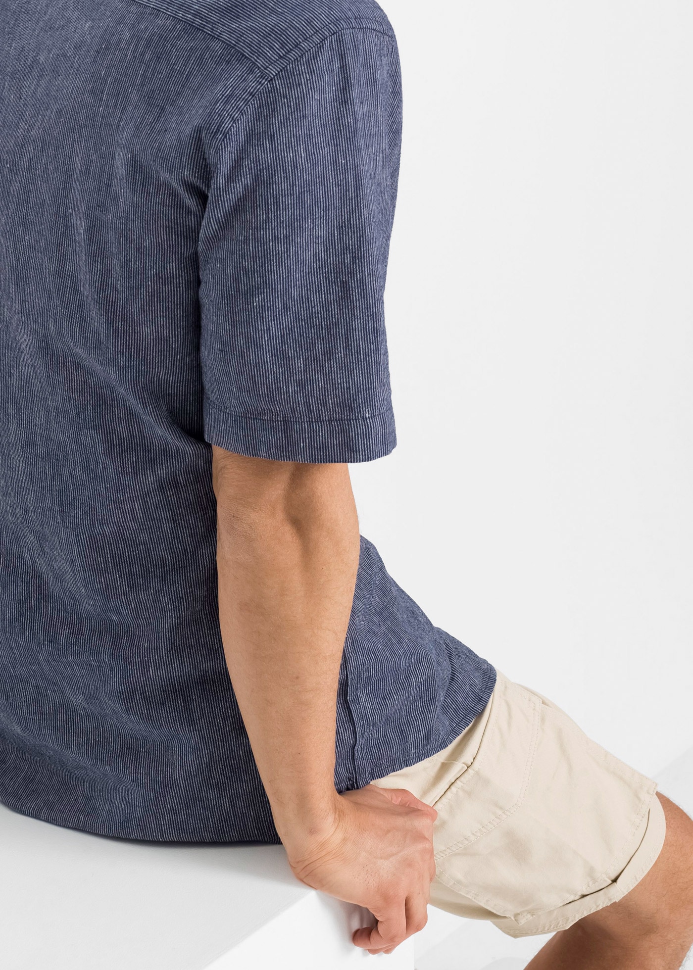 bonprix Chemise à manches courtes Regular Fit, aus Leinen-Baumwoll-Mix, mit Kentkragen