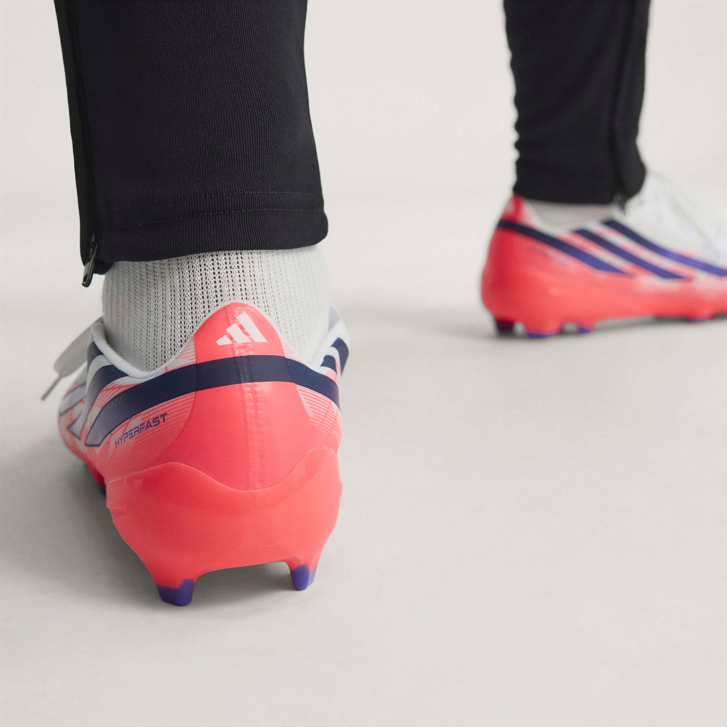 adidas Performance Fussballschuh »F50 HYPERFAST LEAGUE , FESTE BÖDEN«  für Rasen und feste Böden, gespielt bei der Weltmeisterschaft 2026