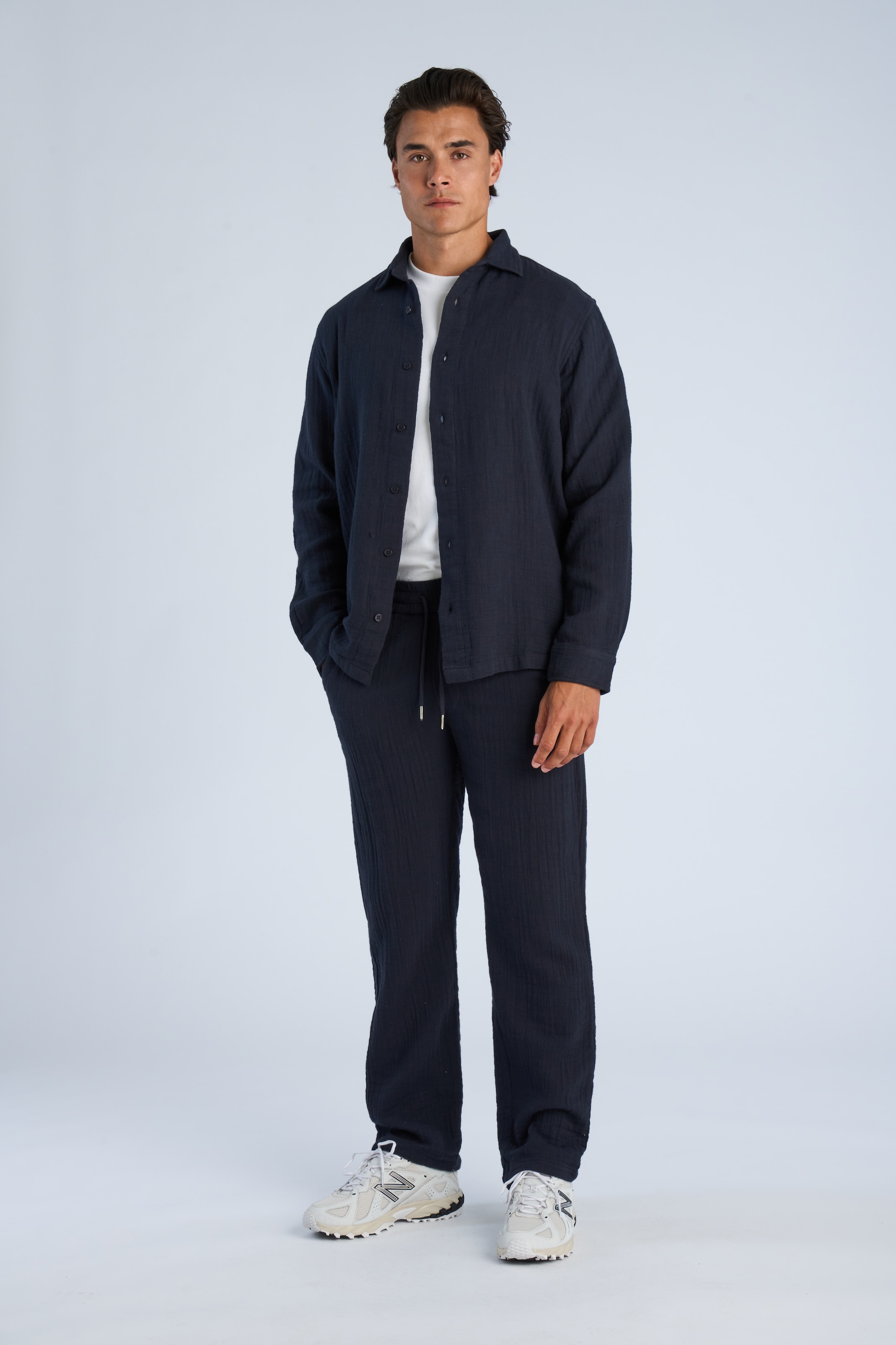 LINDBERGH Stoffhose  Sommerhose in Leinen-Optik und mit Gummizug - Weiter Schnitt