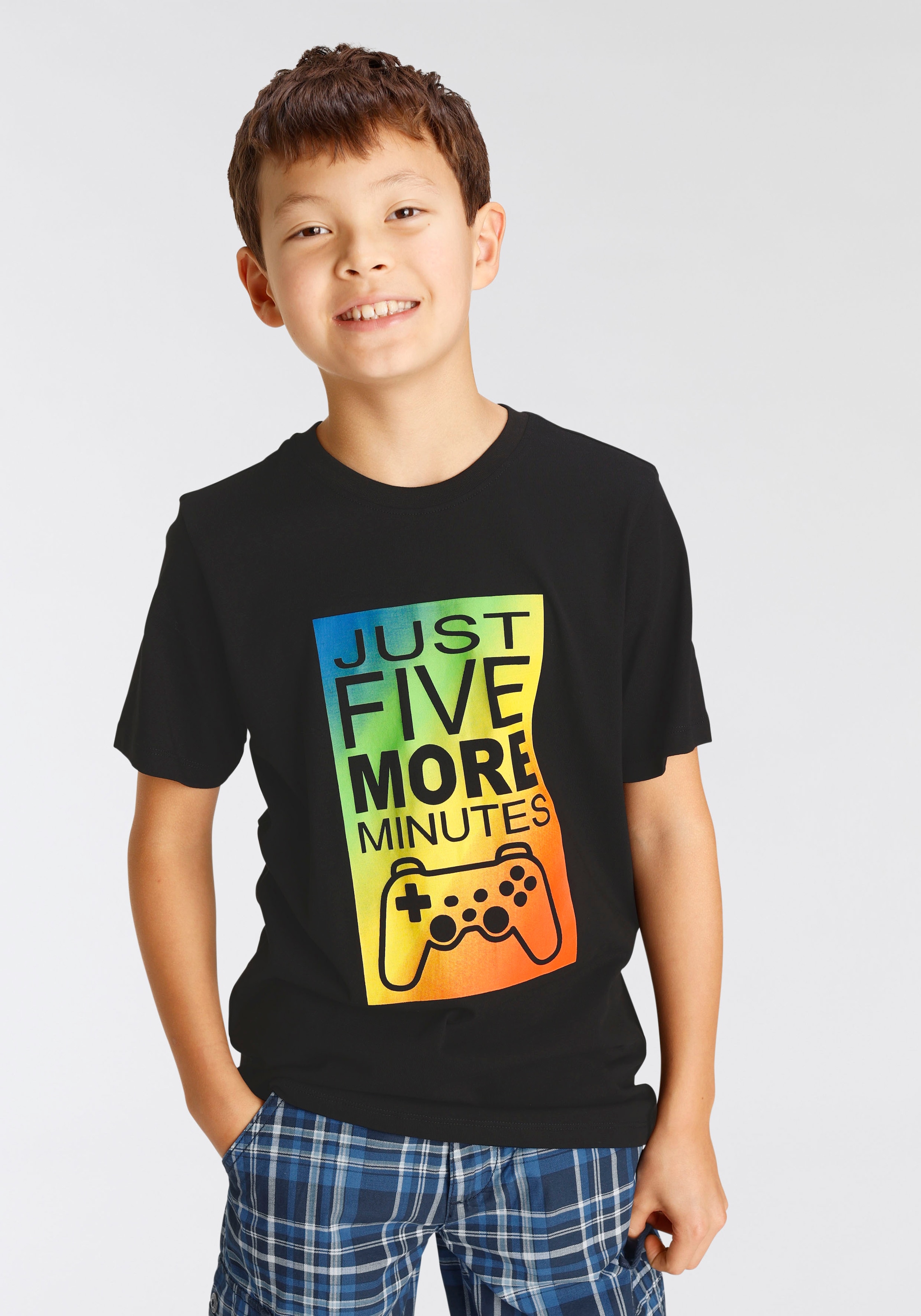 ✌ KIDSWORLD T-Shirt »JUST MORE ligne MINUTES«, Gamer en 5 Spruch Acheter
