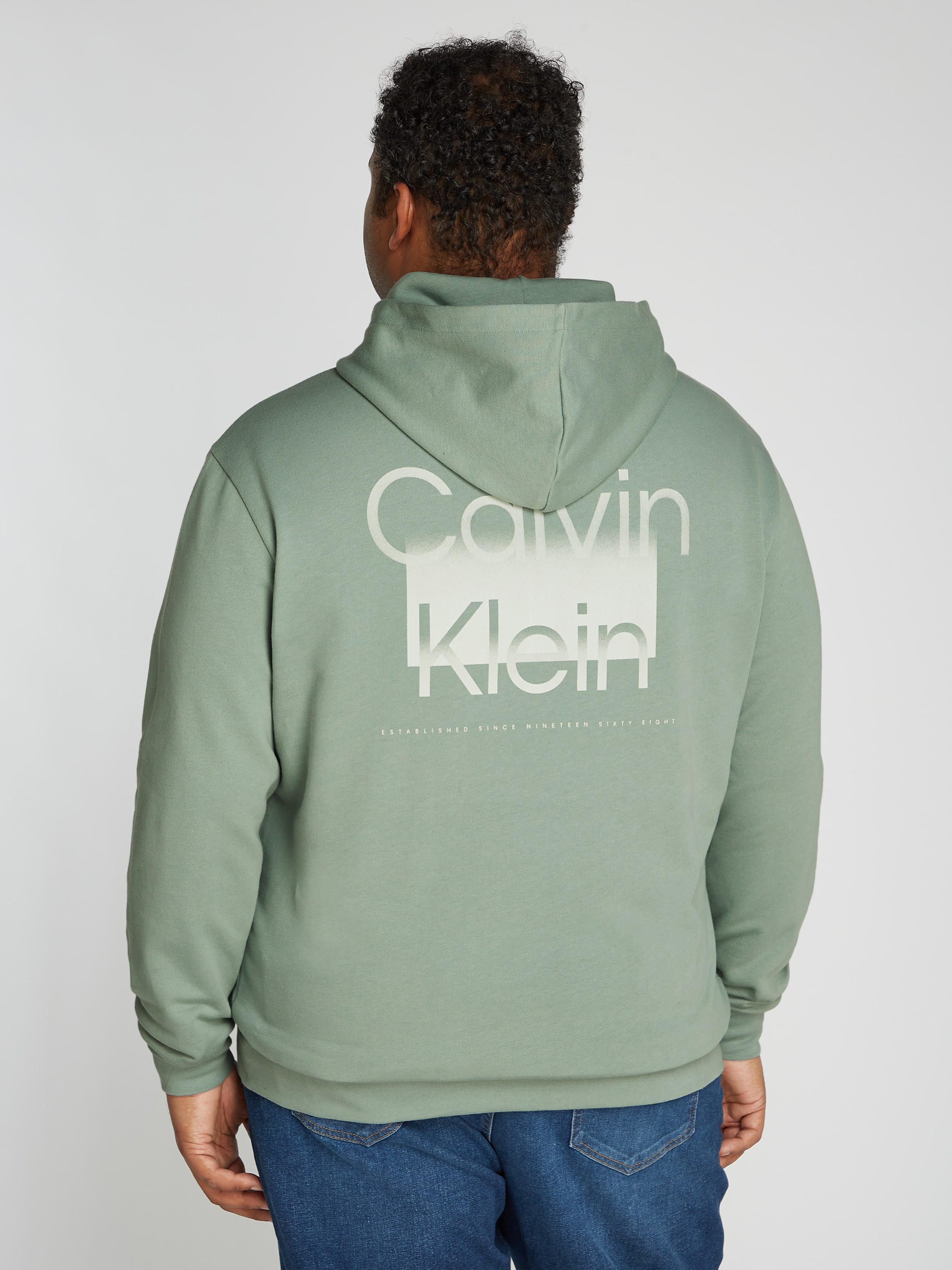 Calvin Klein Big&Tall Kapuzensweatshirt »BT_ENLARGERD BACK LOGO HOODIE«, in grossen Grössen mit Markenlabel