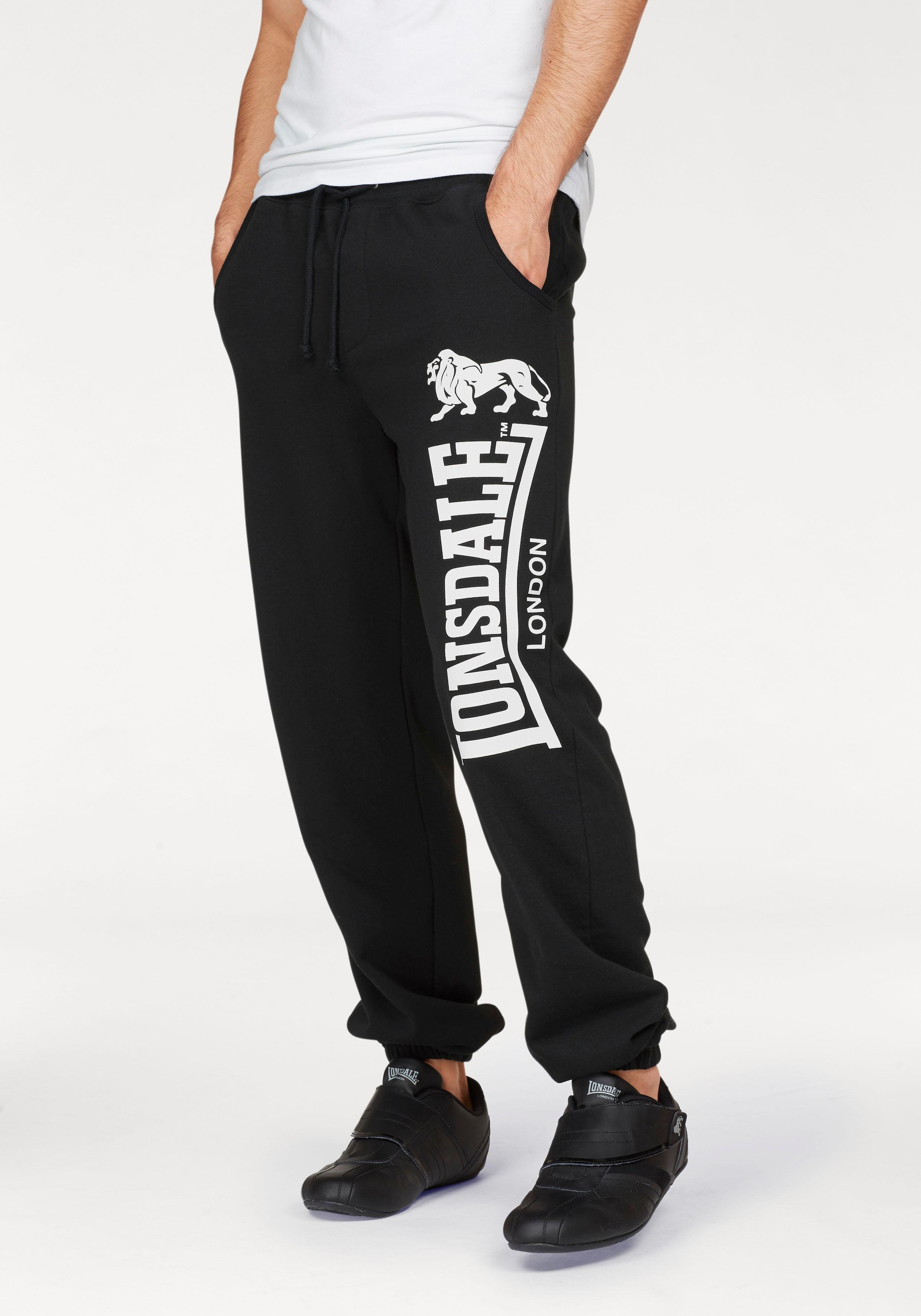 Image of Lonsdale Jogginghose ""OCKLE"" Schmale Passform, atmungsaktiv & 100% Baumwolle