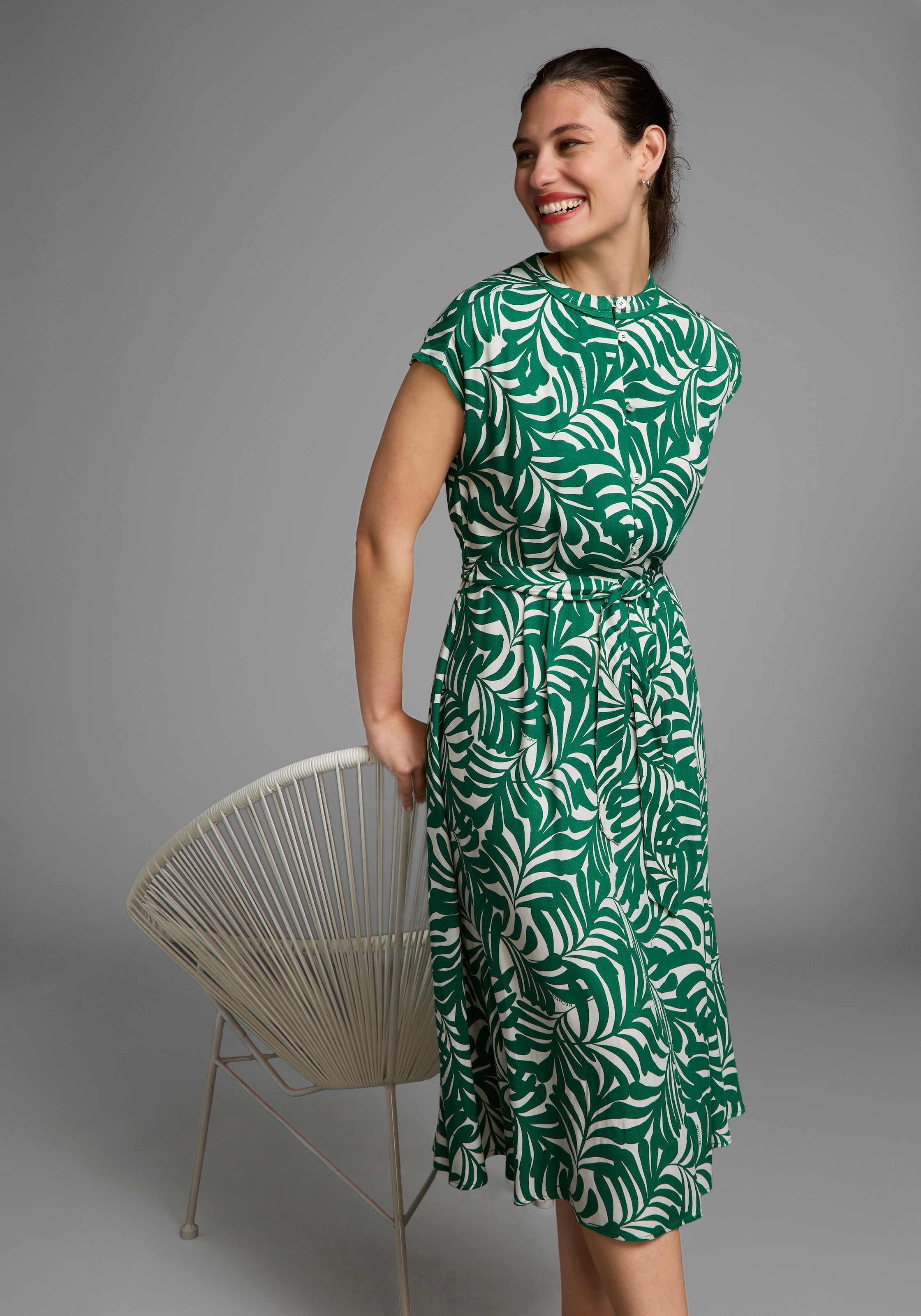 HECHTER PARIS Midikleid, mit Knopfleiste und Bindetaille
