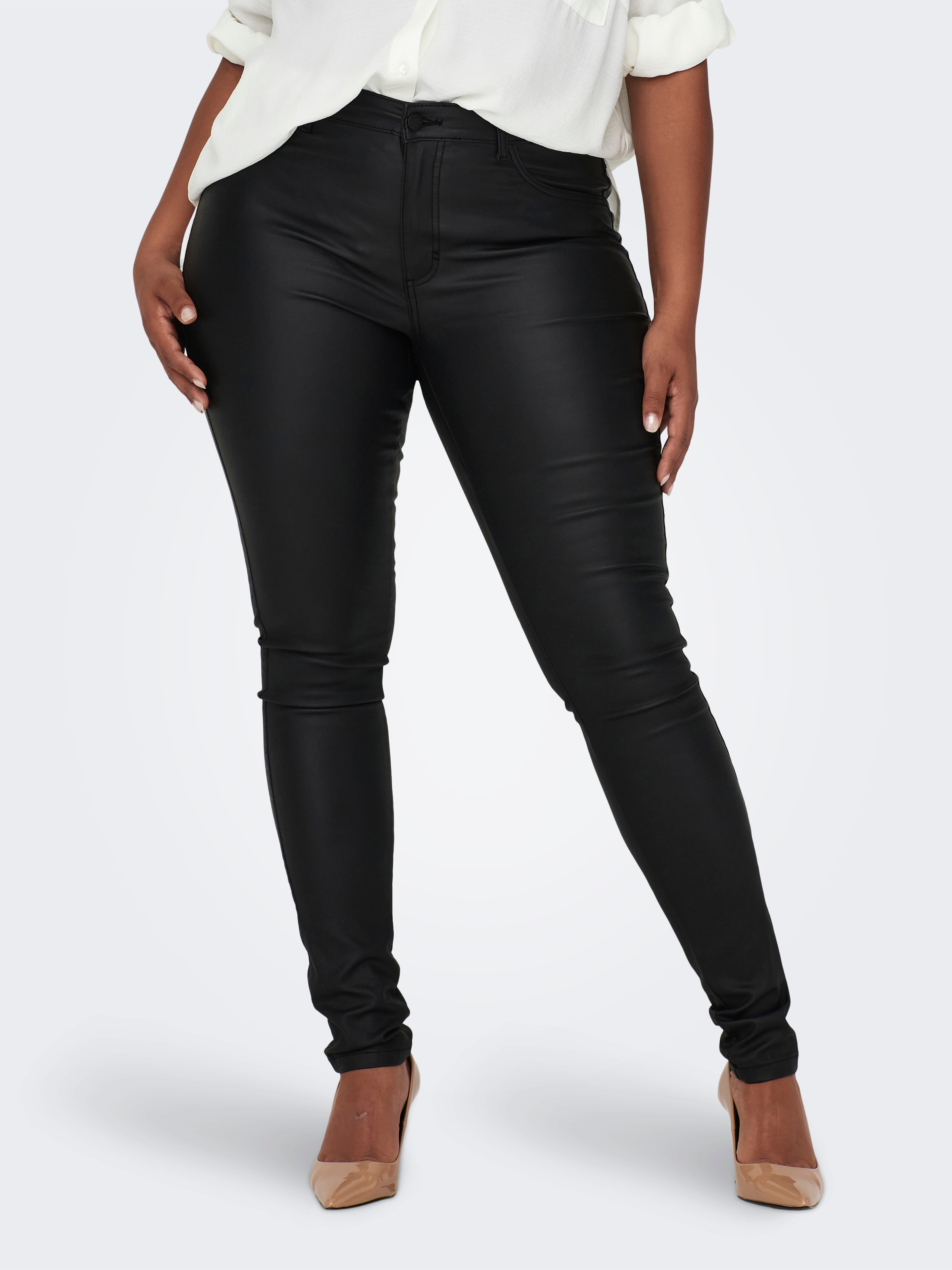 ONLY CARMAKOMA Skinny-fit-Jeans »CARPUNK REG SK COATED PANTS«, mit edel glänzender Beschichtung