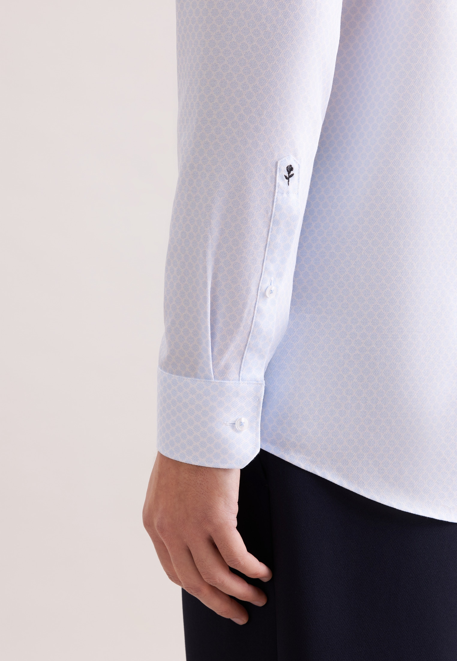 seidensticker Chemise d'affaires »Schwarze Rose« Comfort 1/1 Kentkragen Druck