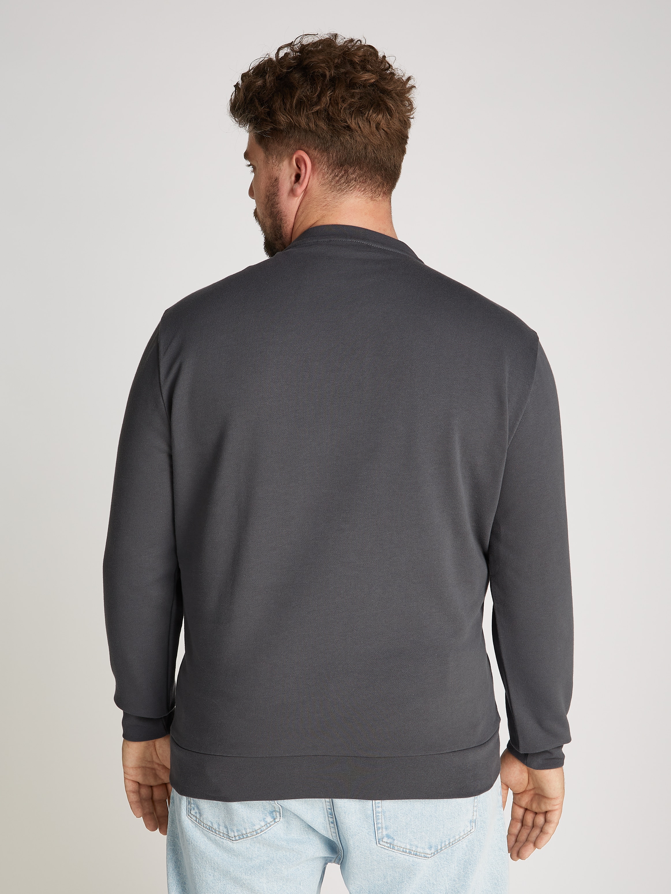 Calvin Klein Big&Tall Sweatshirt »BT_OFF PLACEMENT LOGO SWEATSHIRT«, in grossen Grössen mit Logoschriftzug
