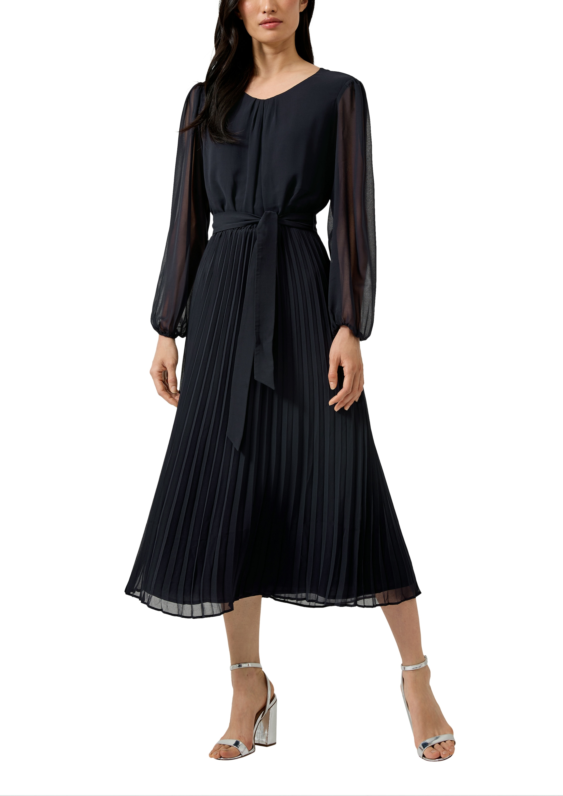 s.Oliver BLACK LABEL Robe en maille mit seitlichem Bindegürtel